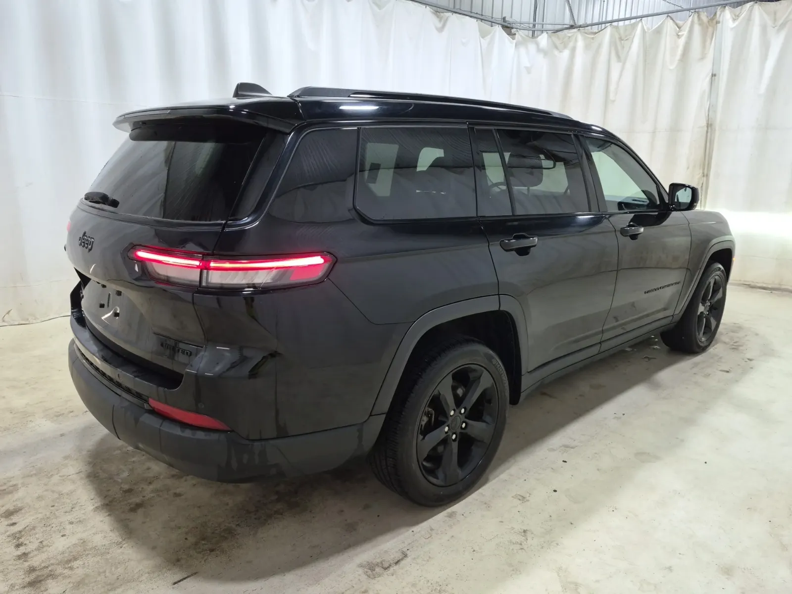 Passenger Rear 3/4 Photo