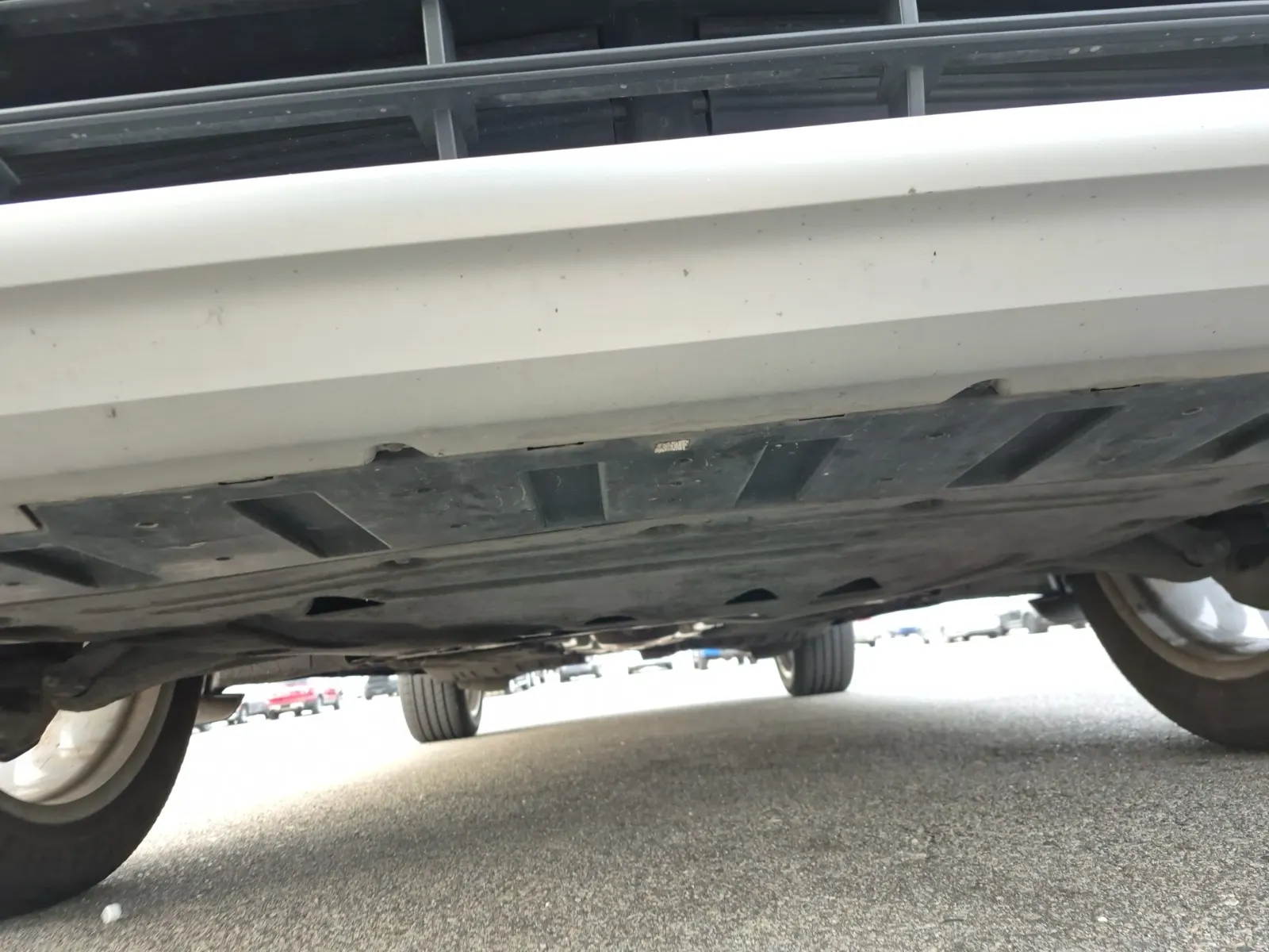 Undercarriage - Front Photo