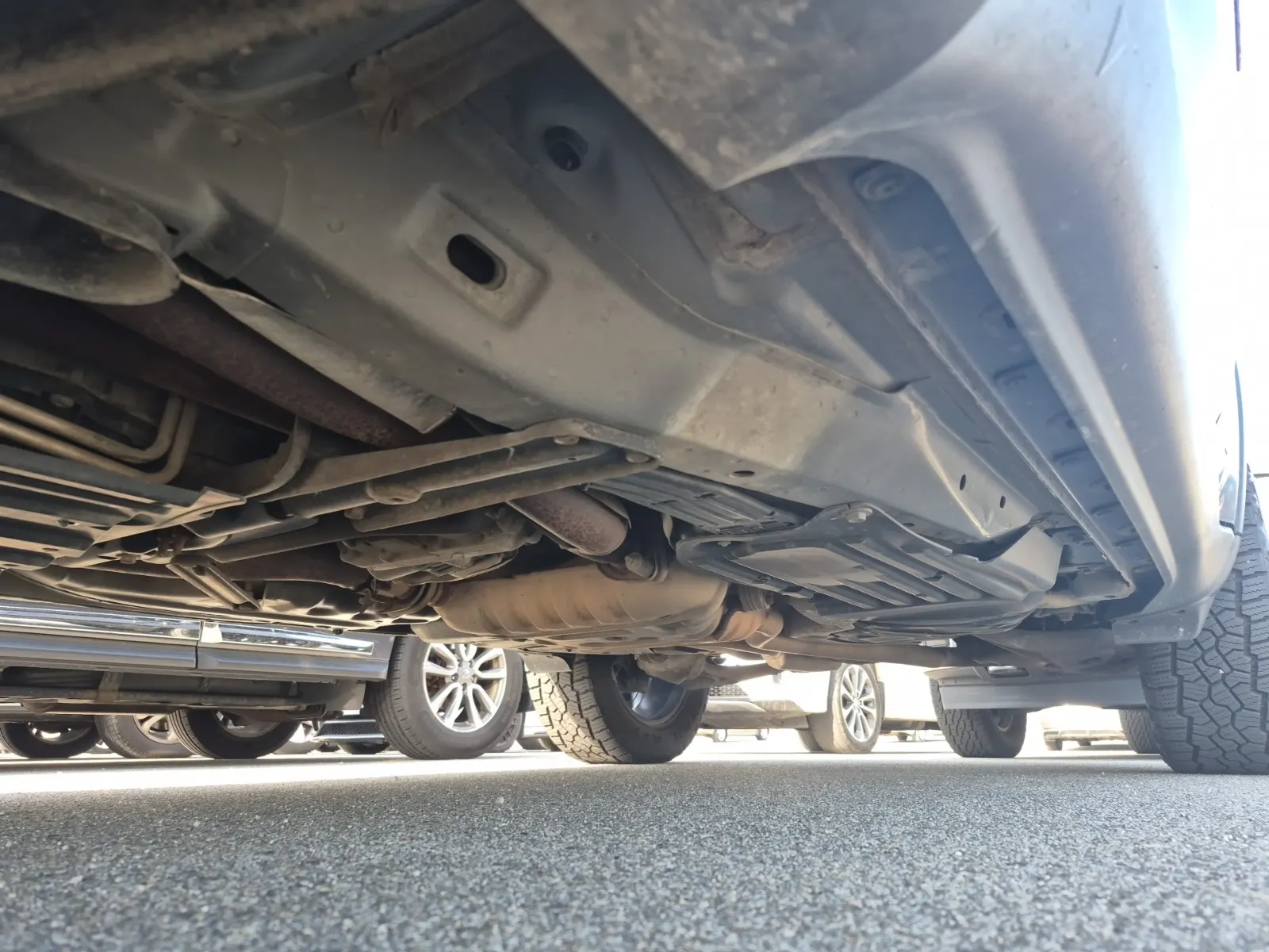 Undercarriage - Driver Photo