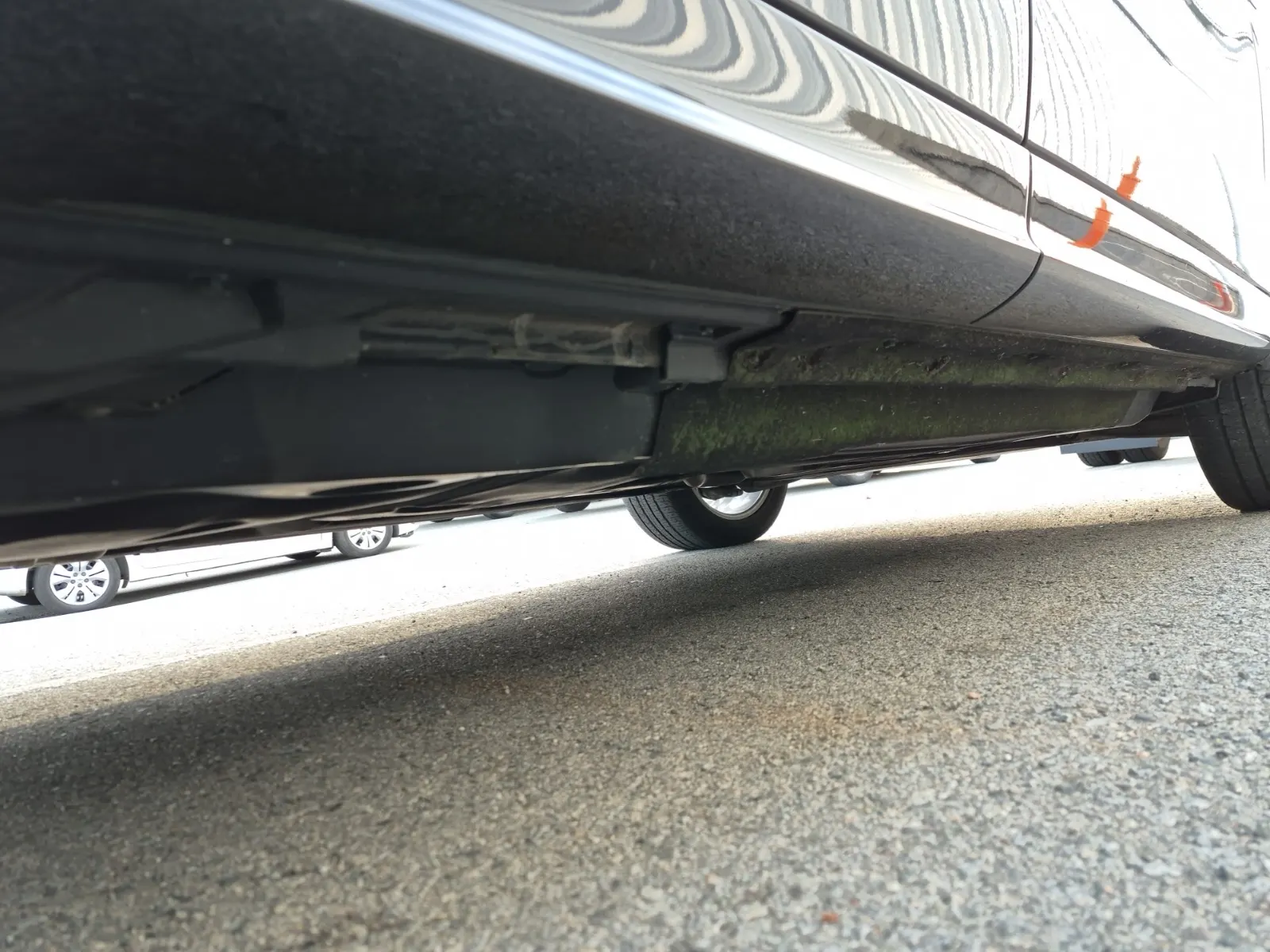 Undercarriage - Passenger Photo