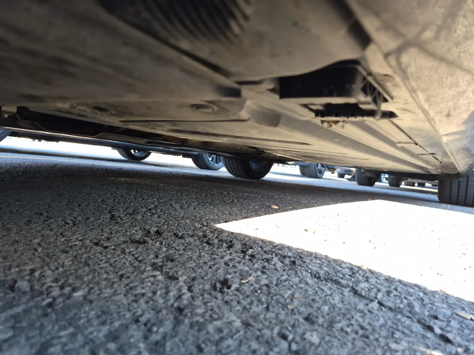 Undercarriage - Driver Photo