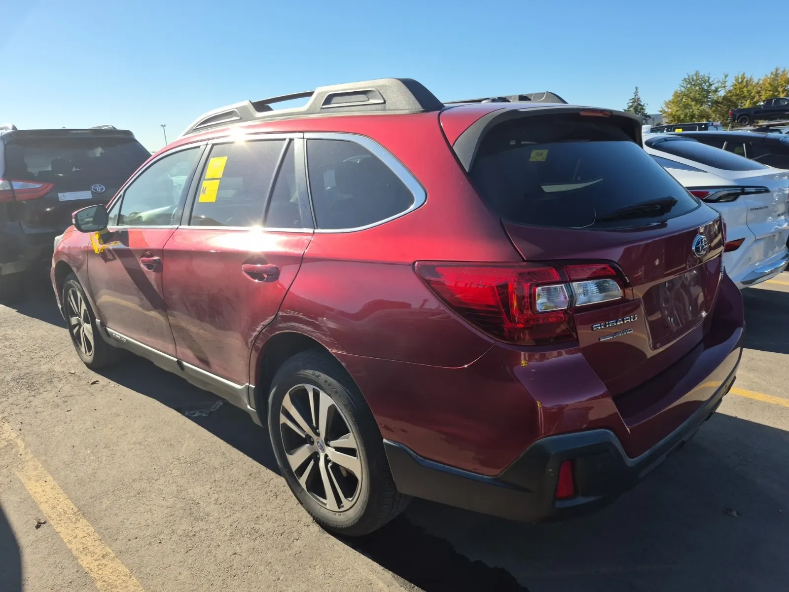 Driver Rear 3/4 Photo