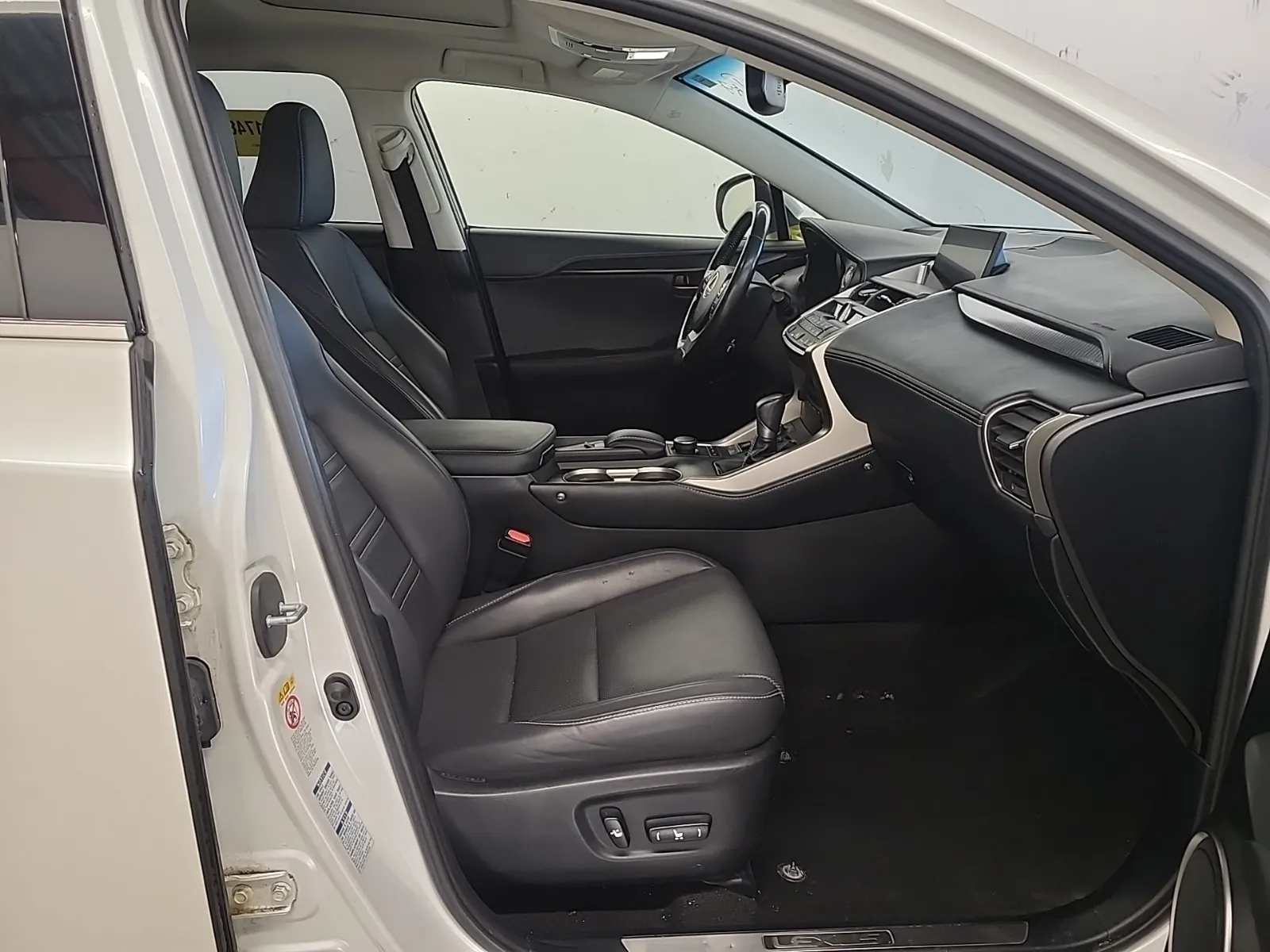 Right Side Interior Photo