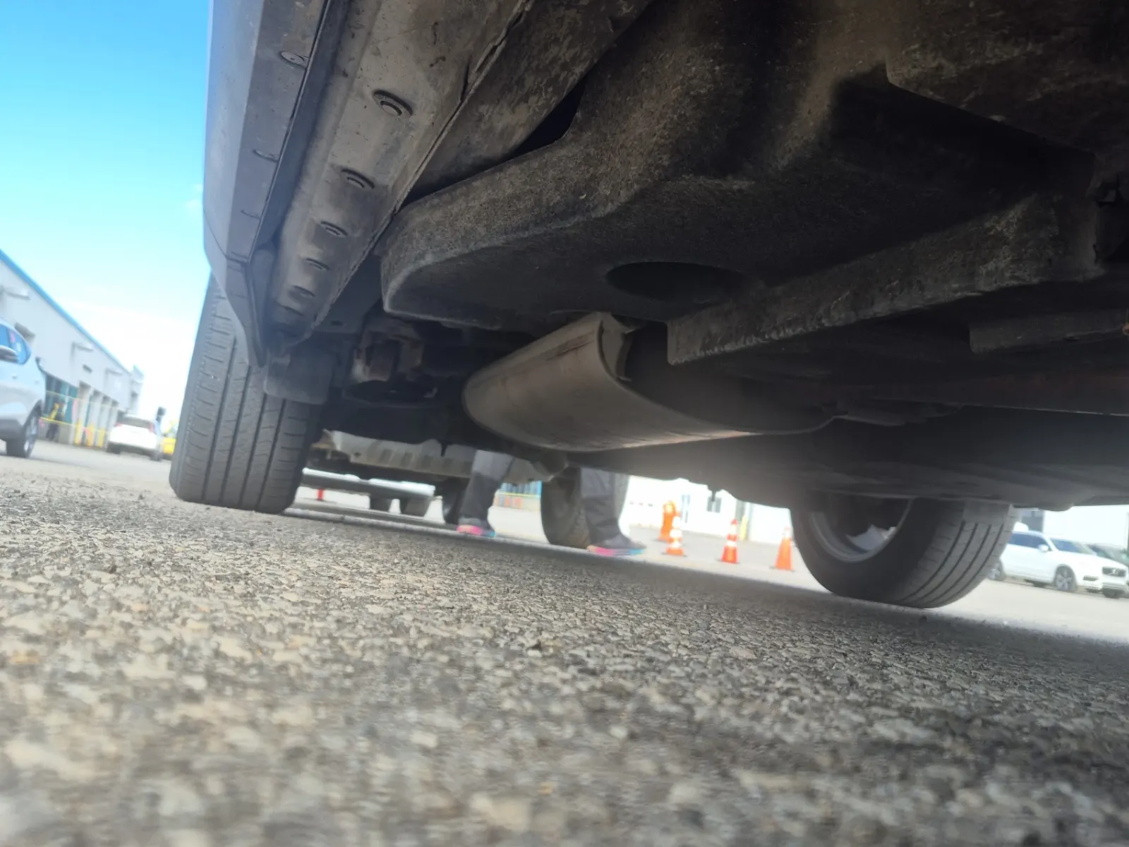 Undercarriage - Passenger Photo
