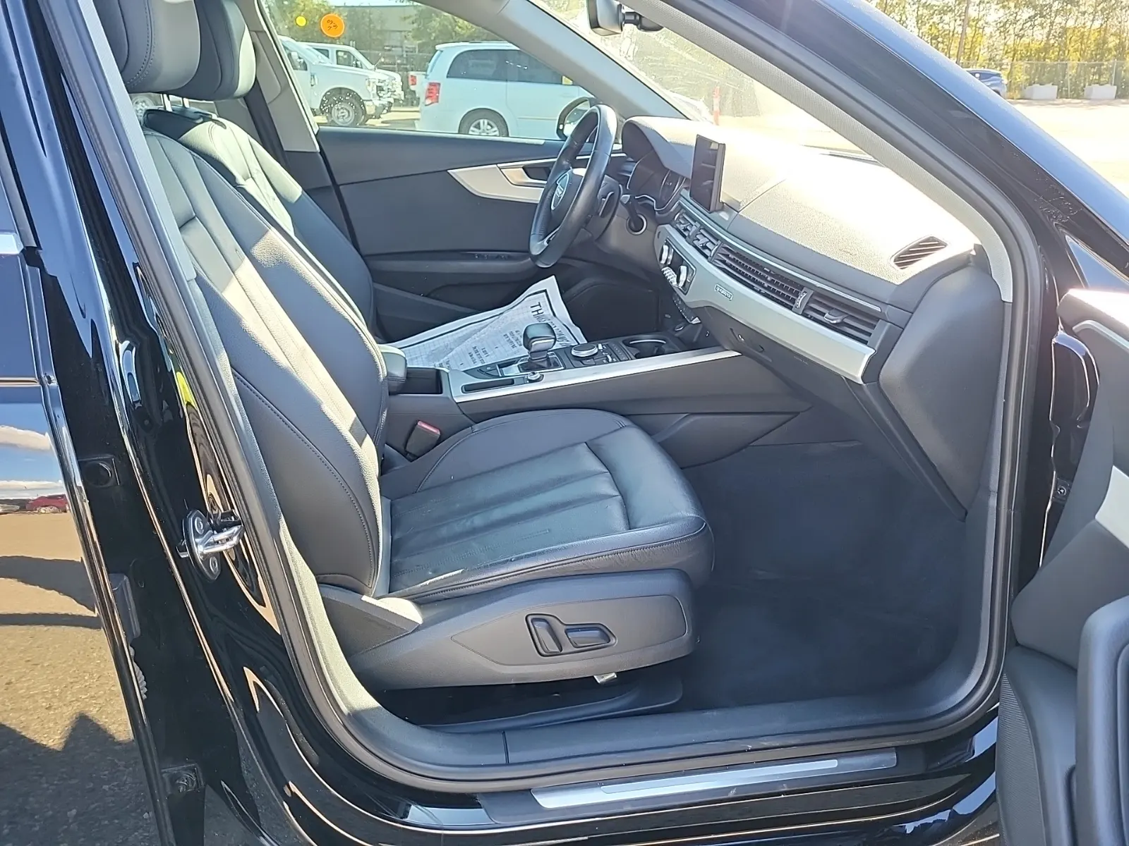 Right Side Interior Photo