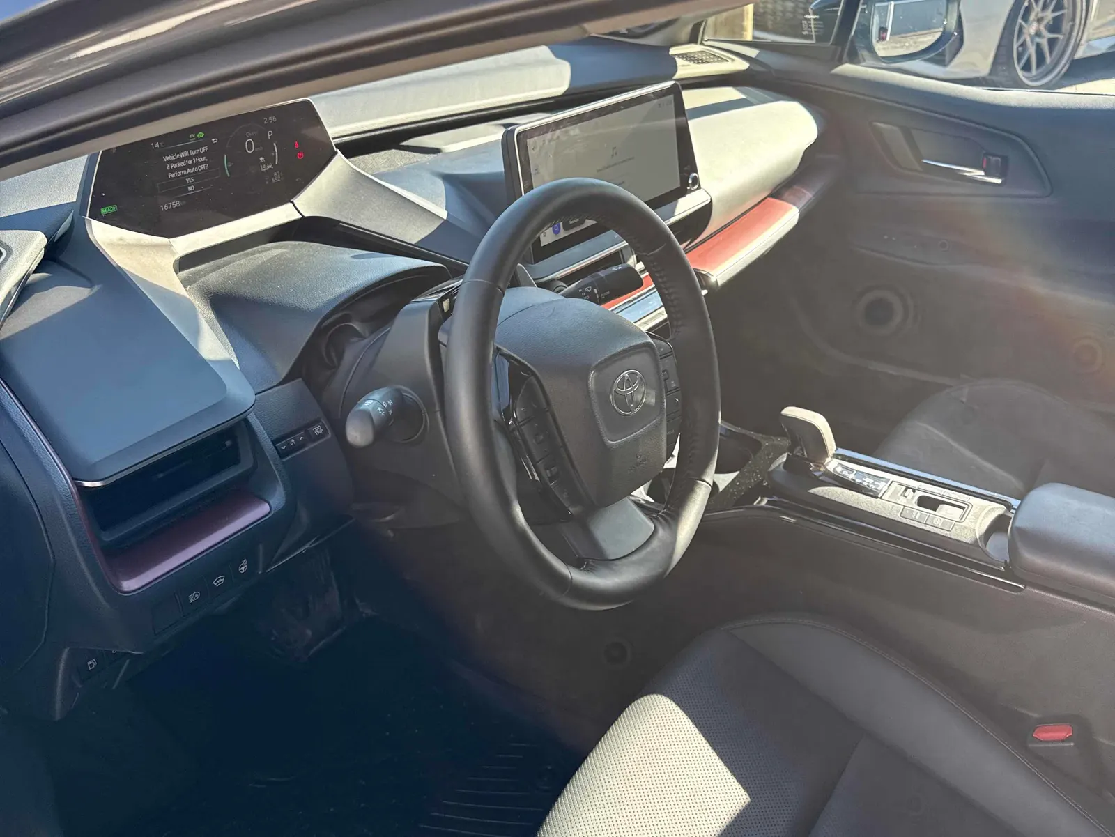 Interior driver side