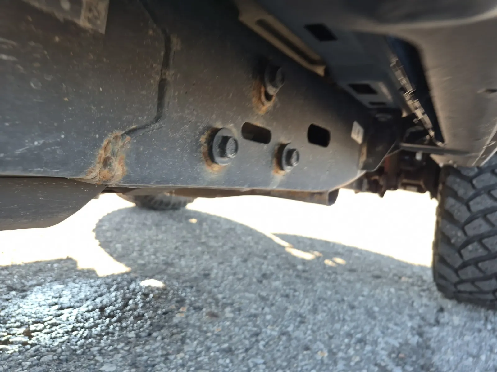 Undercarriage - Passenger Photo