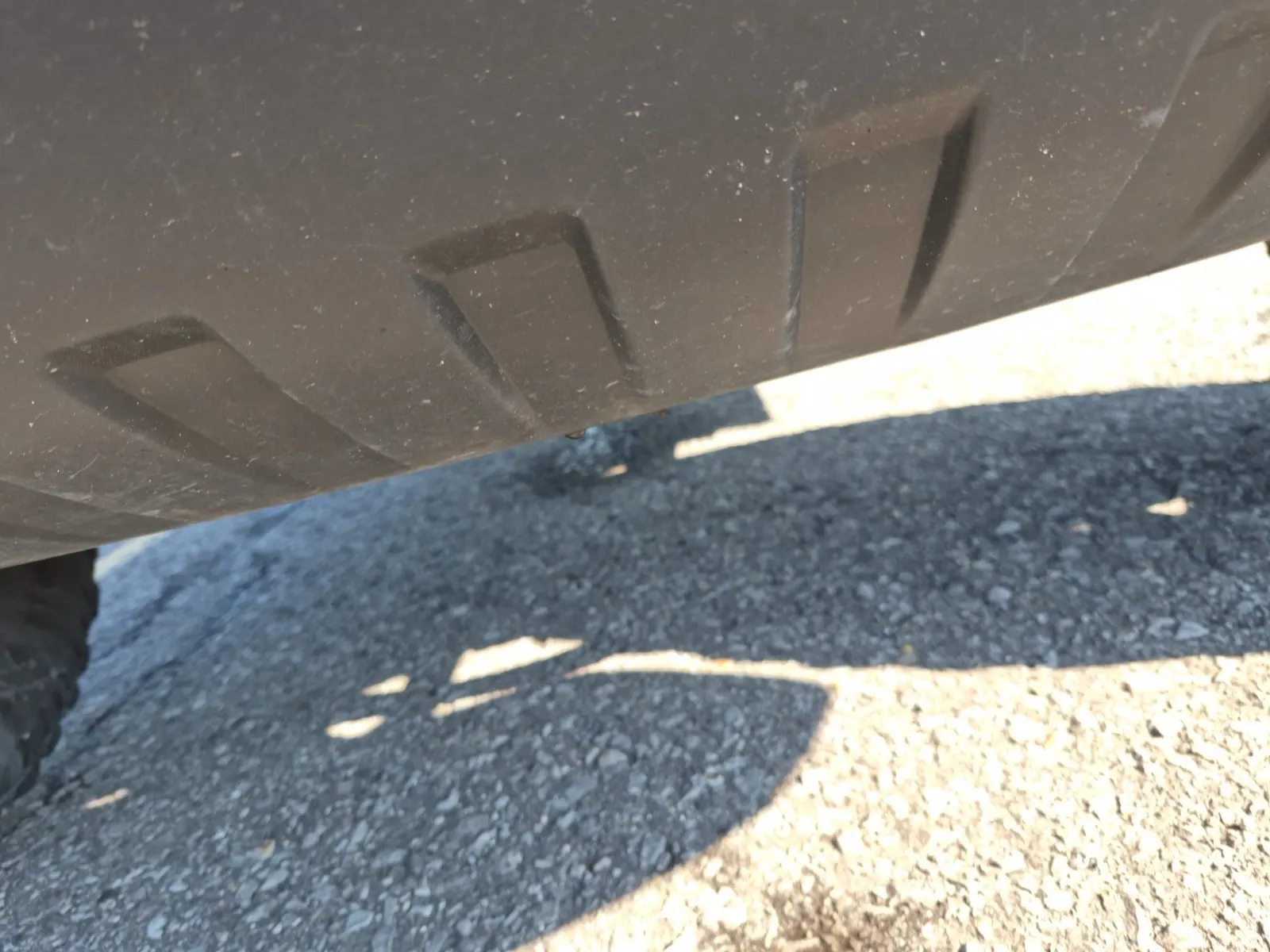 Undercarriage - Front Photo