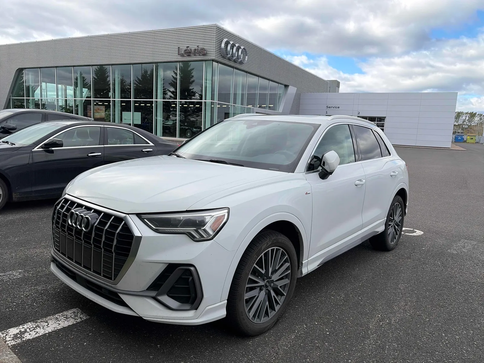 2022 Audi Q3