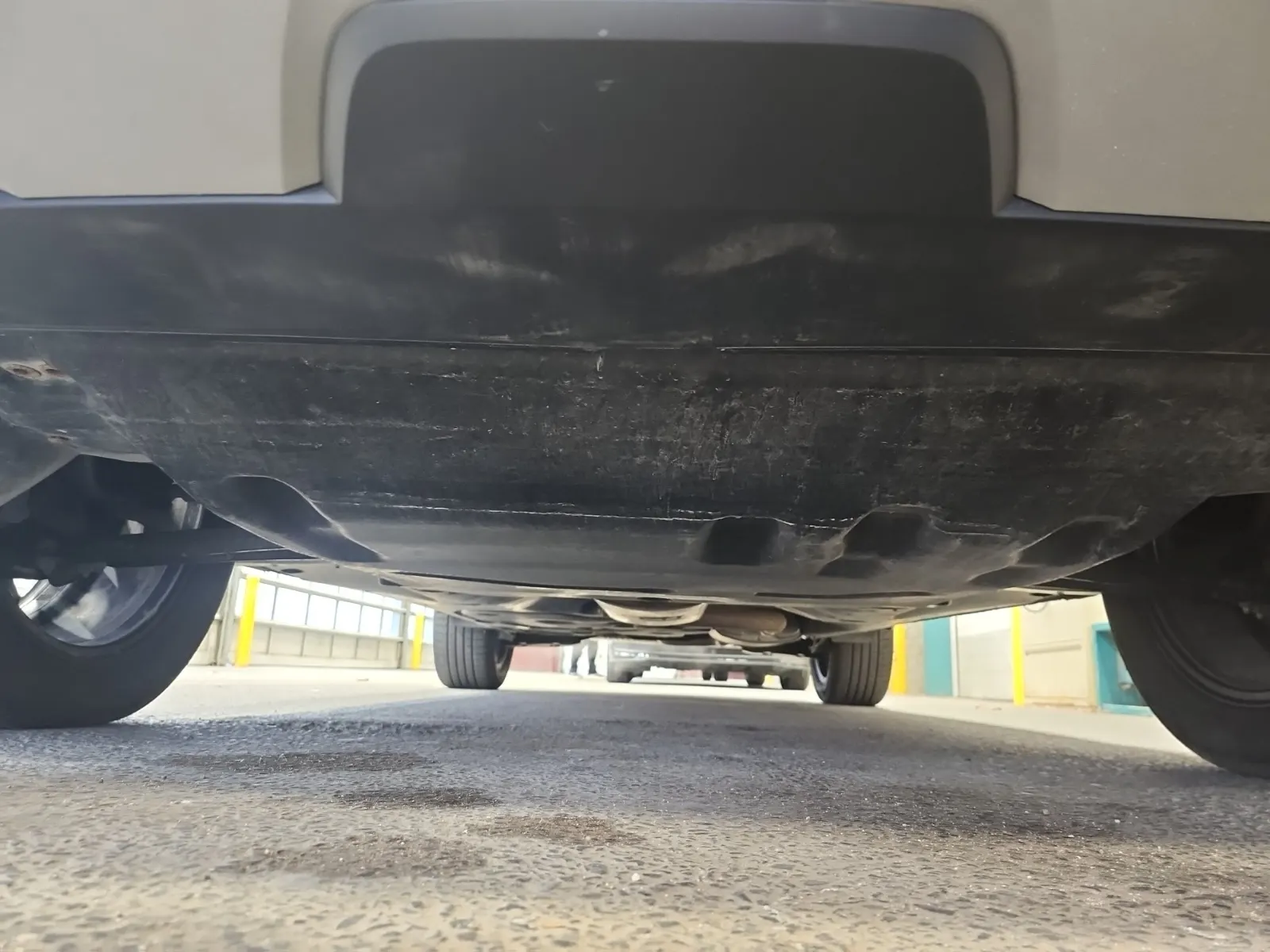 Undercarriage - Front Photo