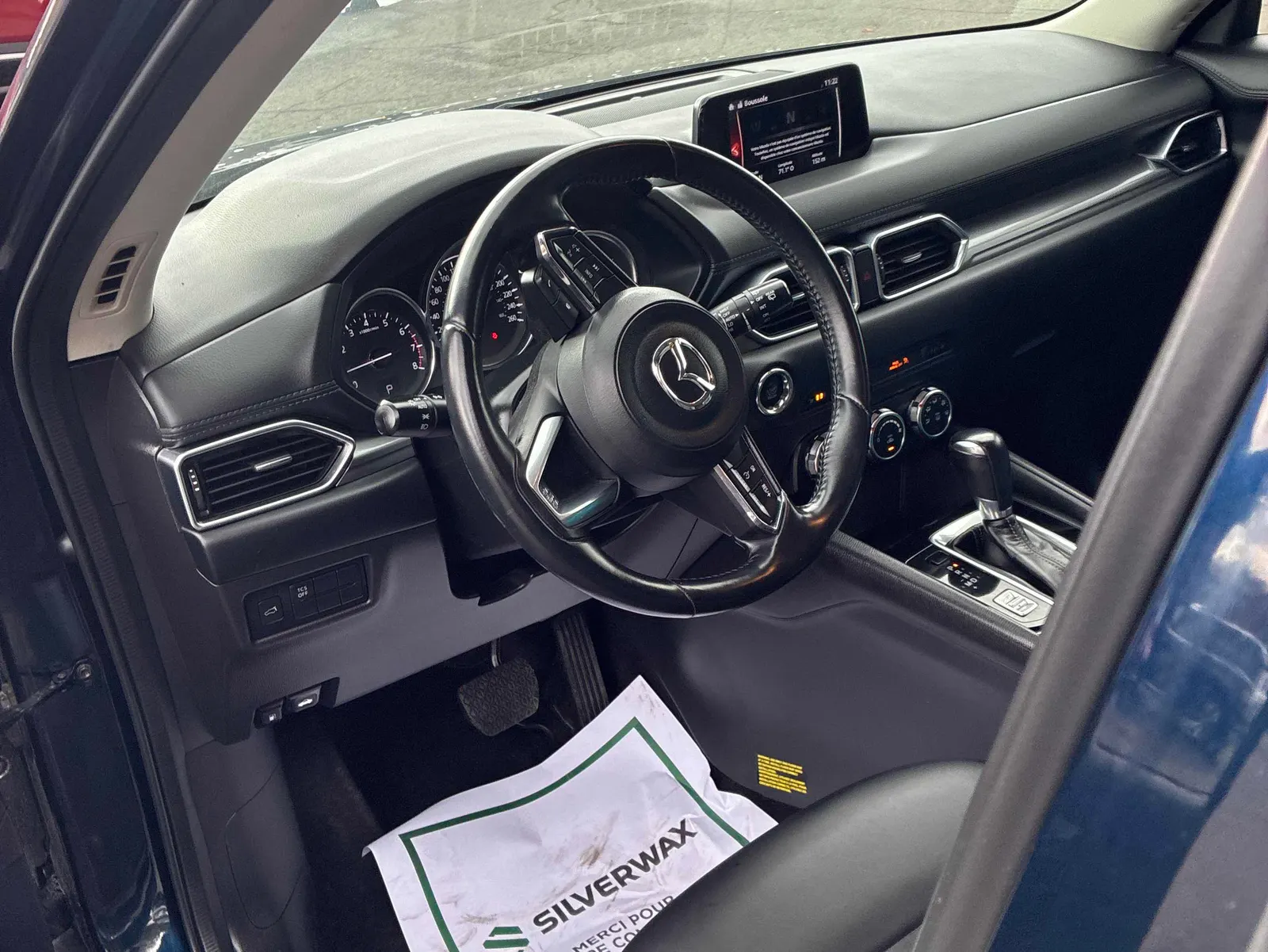 Interior driver side