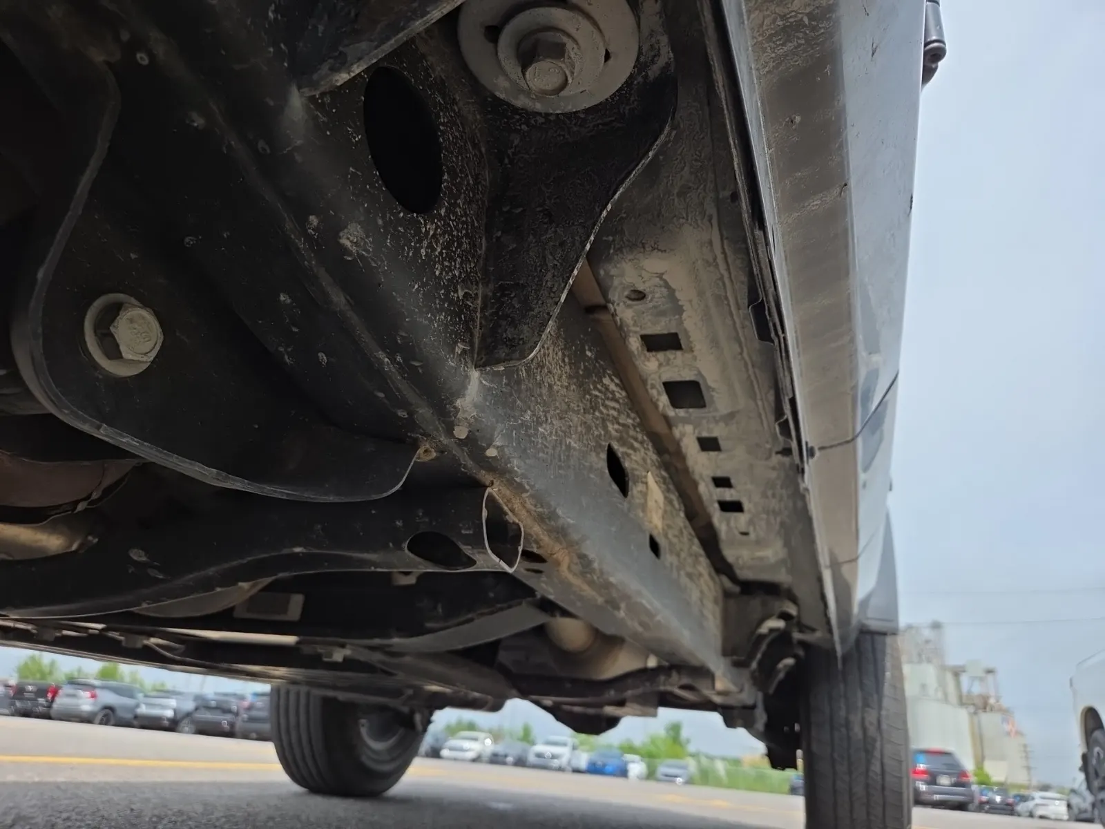 Undercarriage - Driver Photo