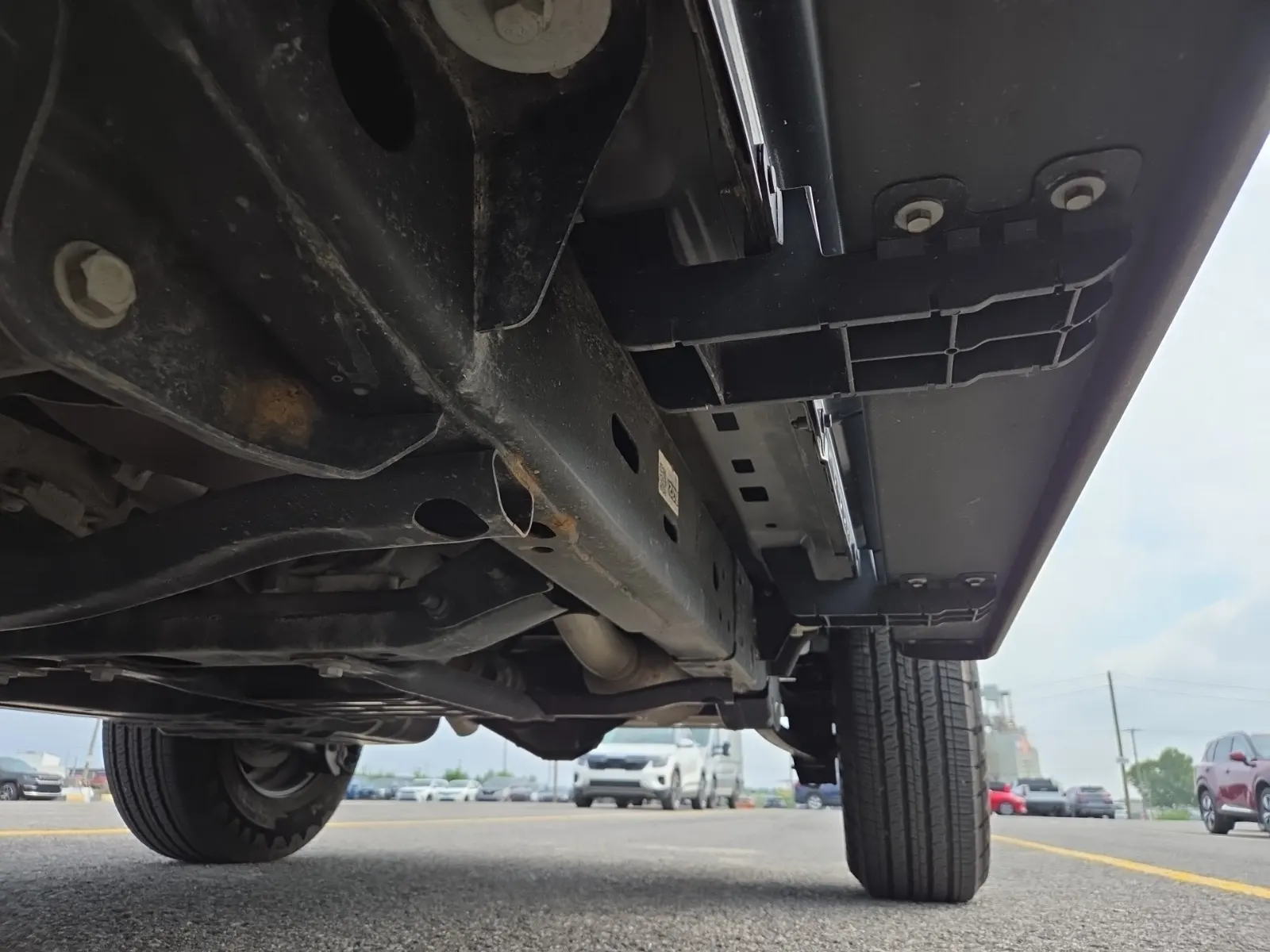 Undercarriage - Driver Photo