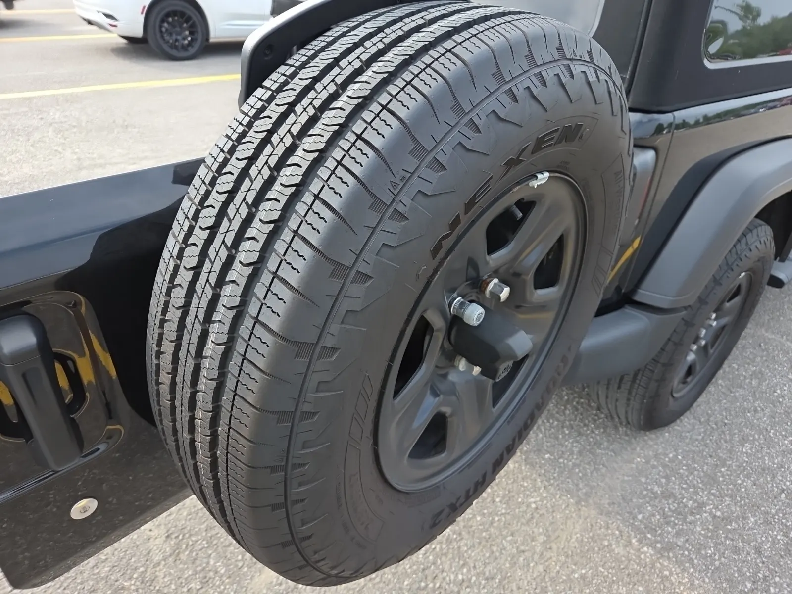 Spare Tire & Wheel Photo