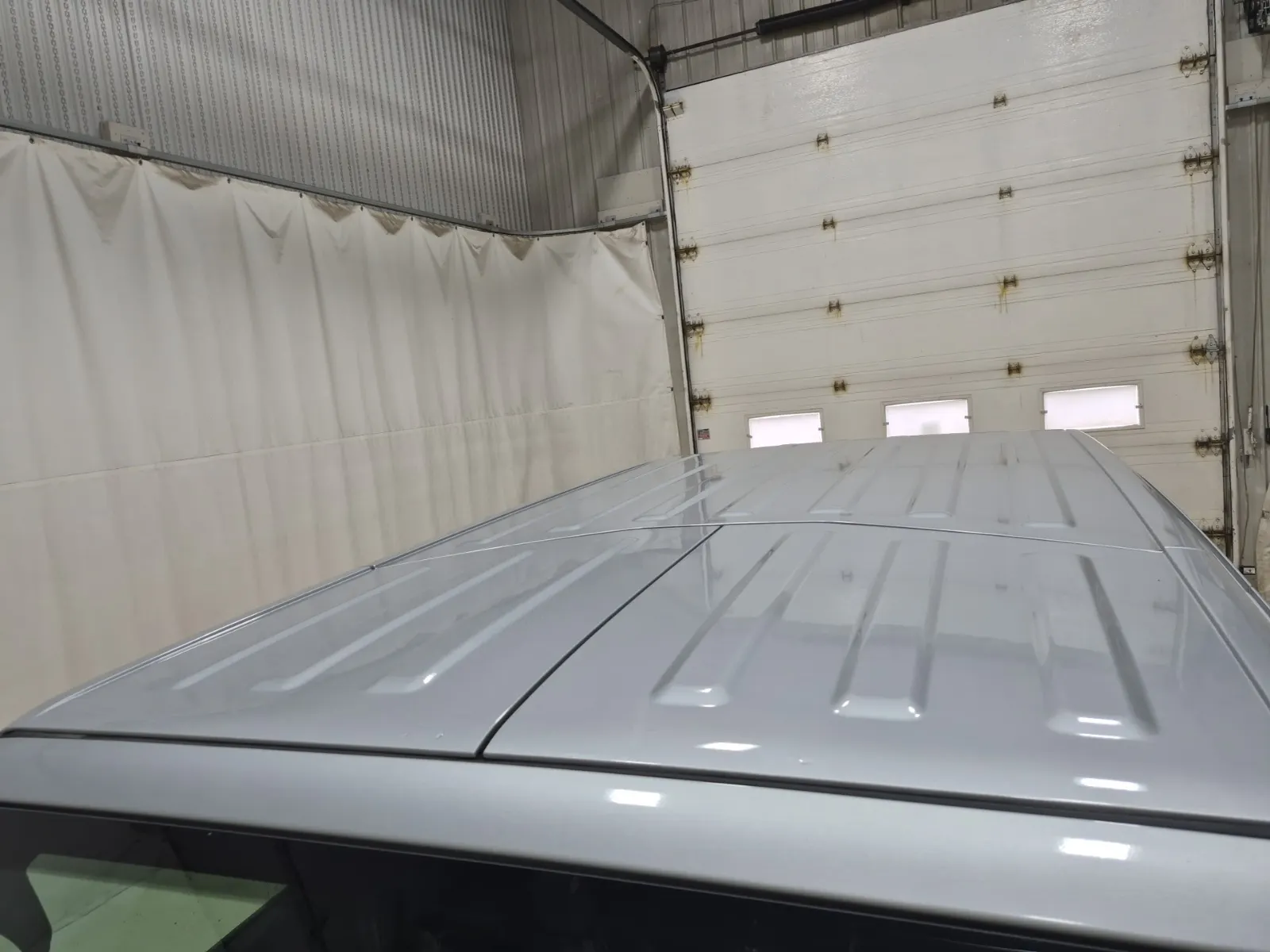 Exterior Roof Photo