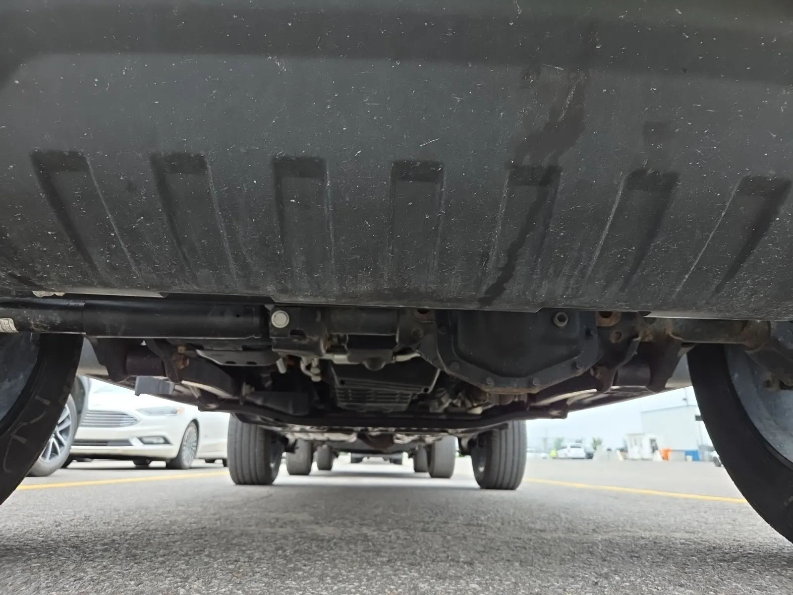 Undercarriage - Front Photo
