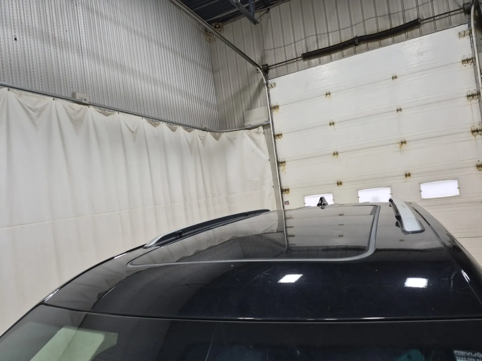 Exterior Roof Photo