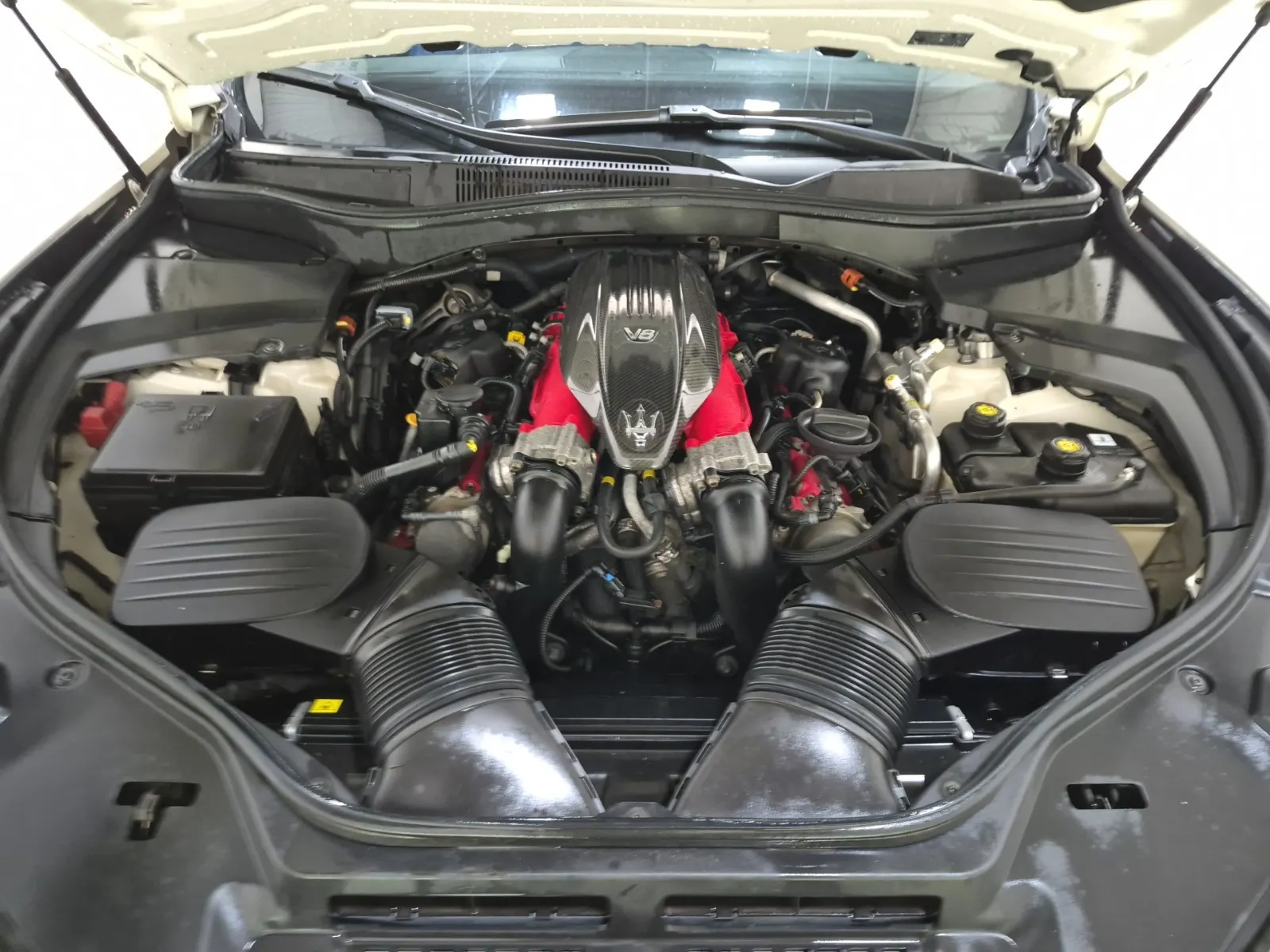 Engine Photo