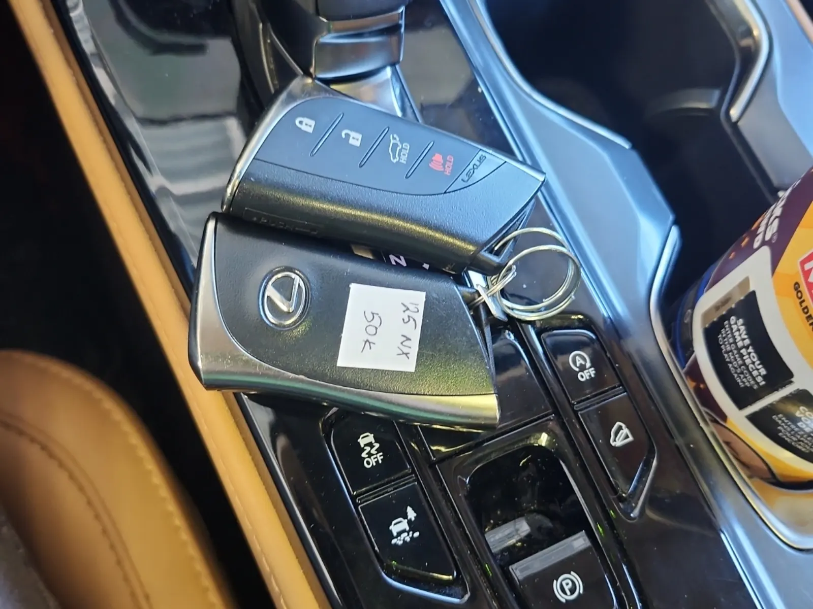 Keys/Fobs/Manual Photo