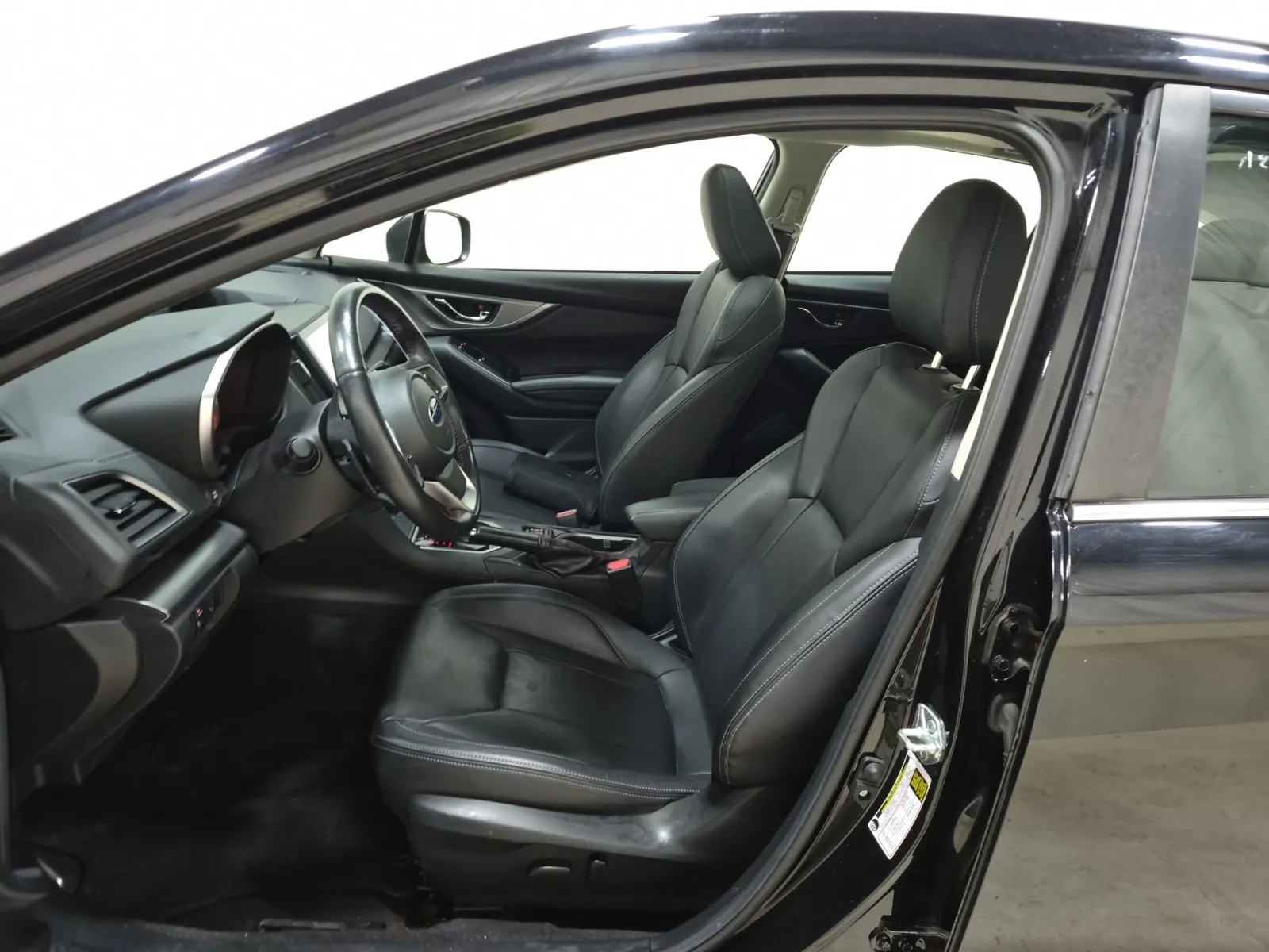 Front Interior Photo