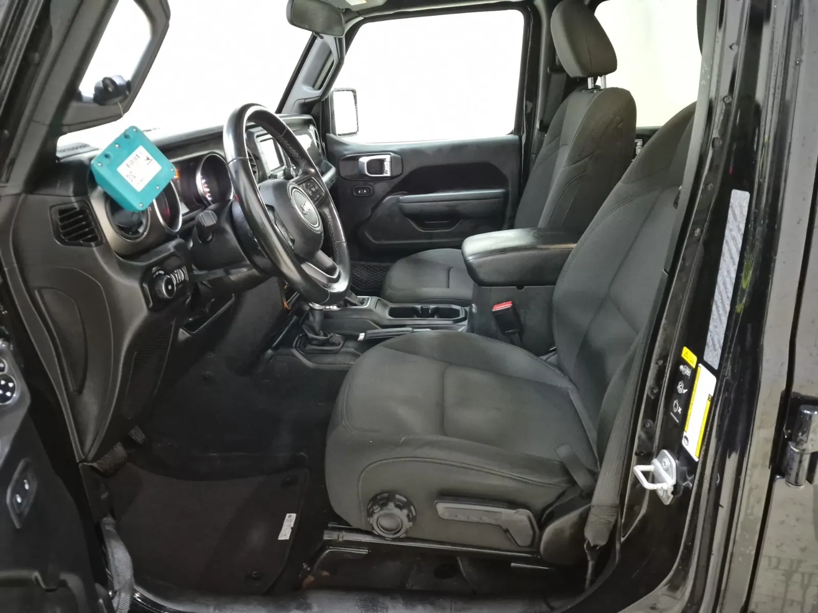 Front Interior Photo