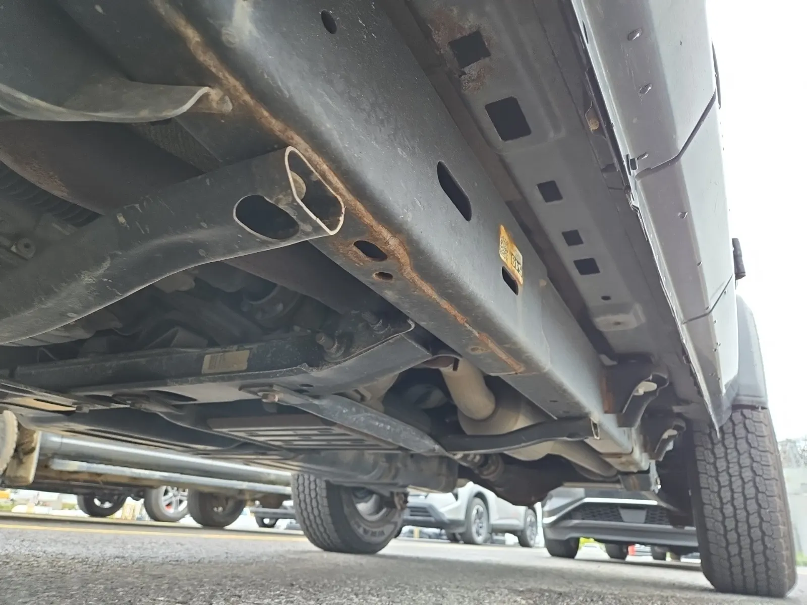 Undercarriage - Driver Photo
