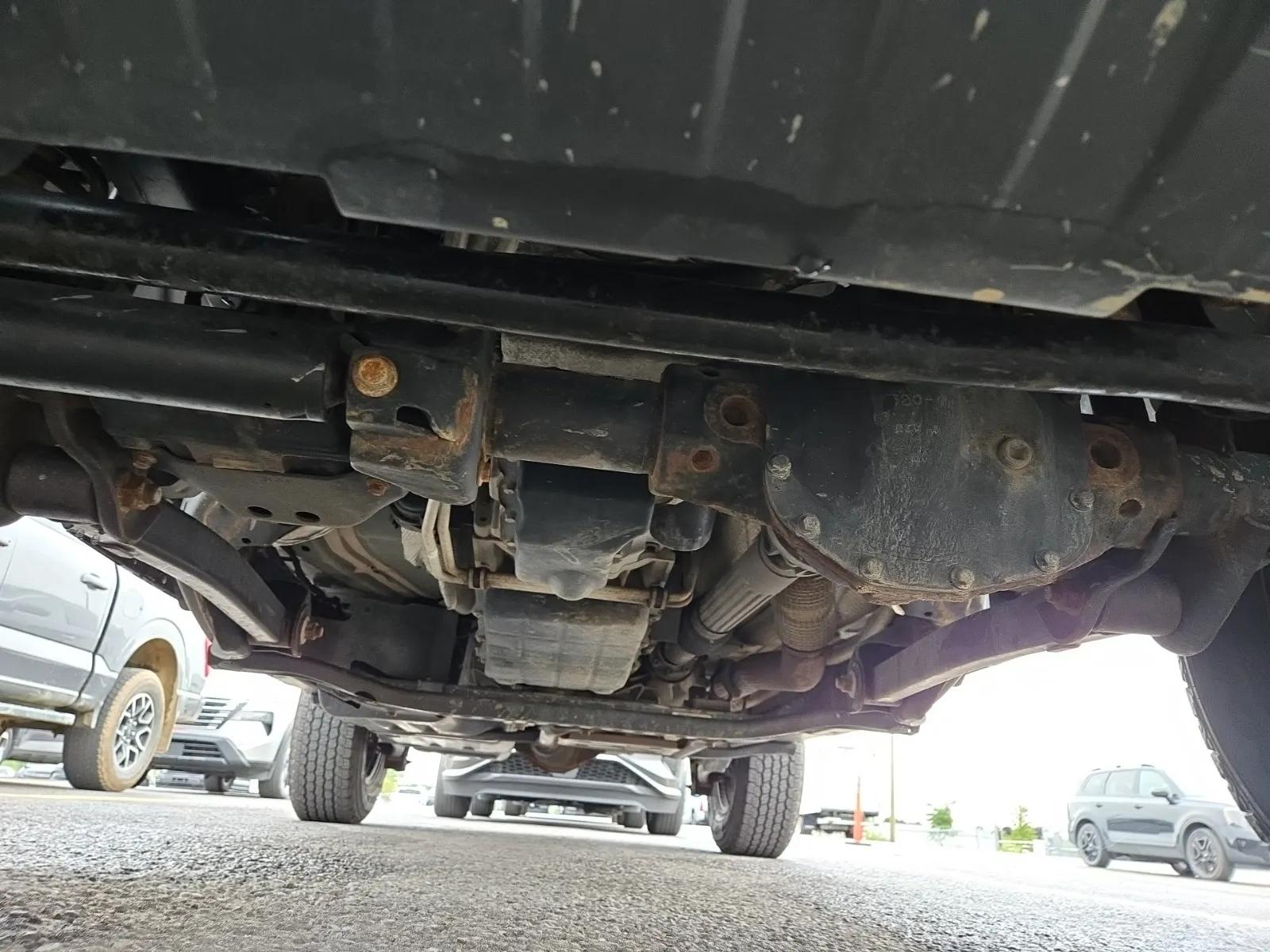 Undercarriage - Front Photo