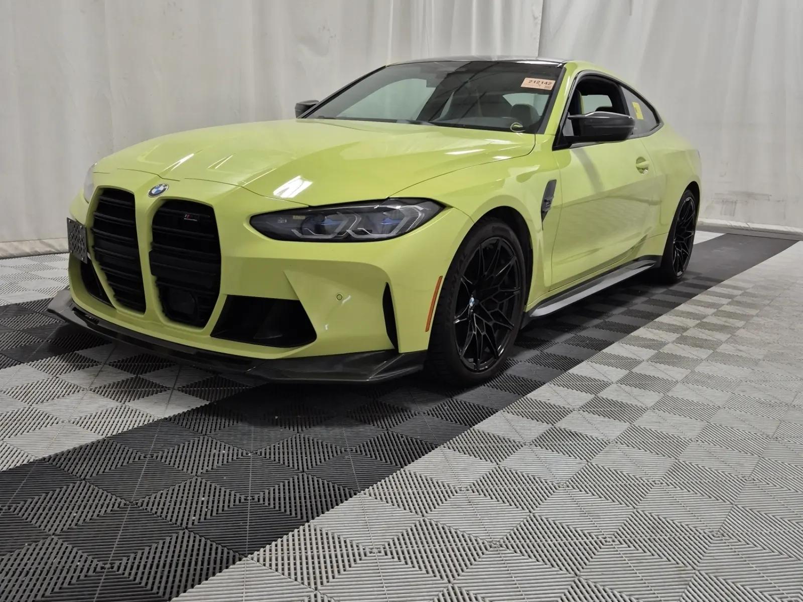2022 BMW M4