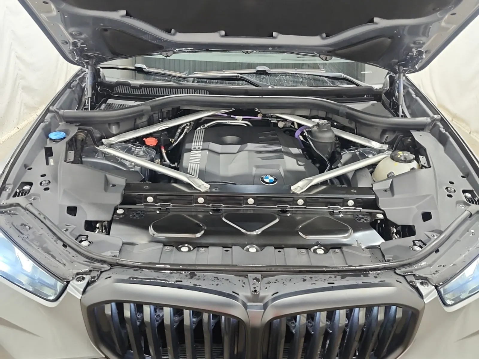 Engine Photo
