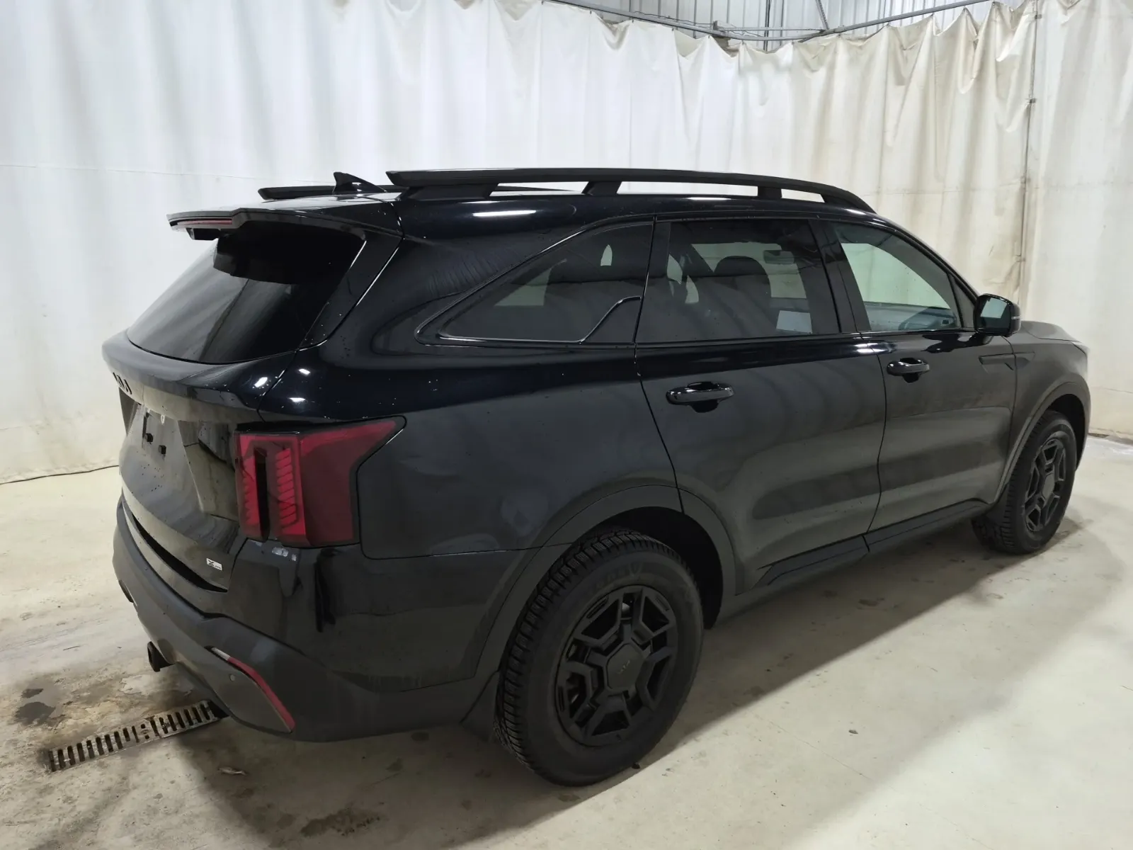 Passenger Rear 3/4 Photo