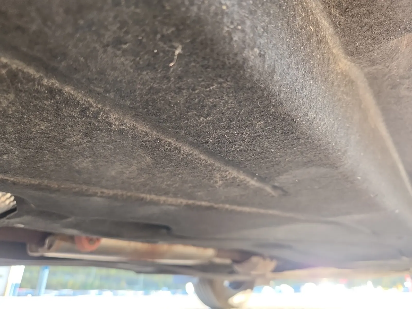 Undercarriage - Passenger Photo