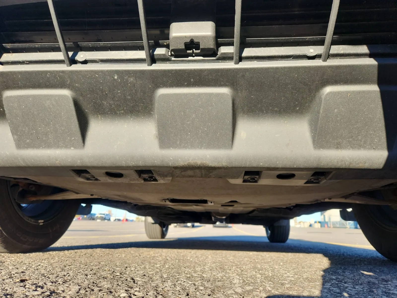 Undercarriage - Front Photo