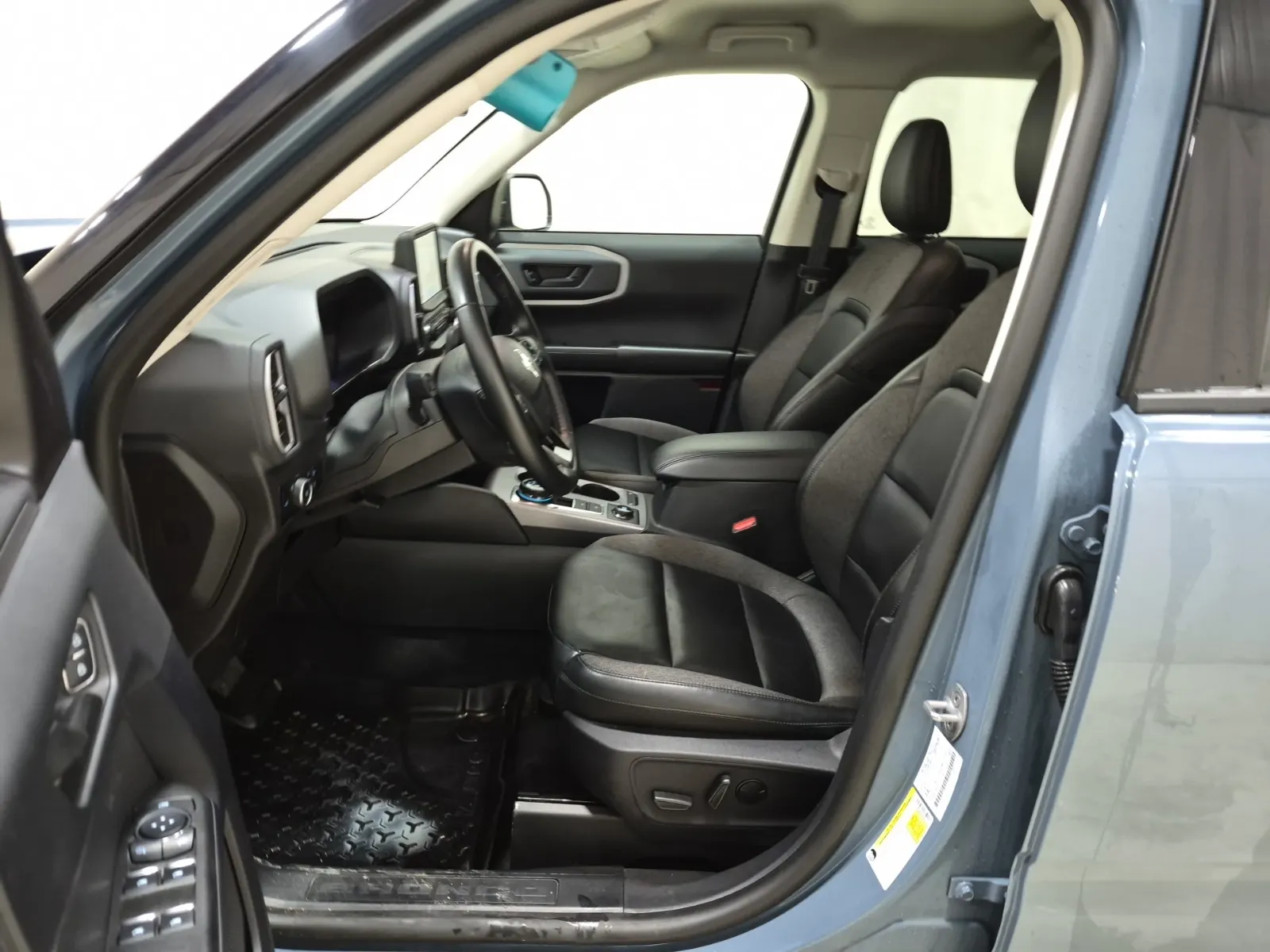 Front Interior Photo