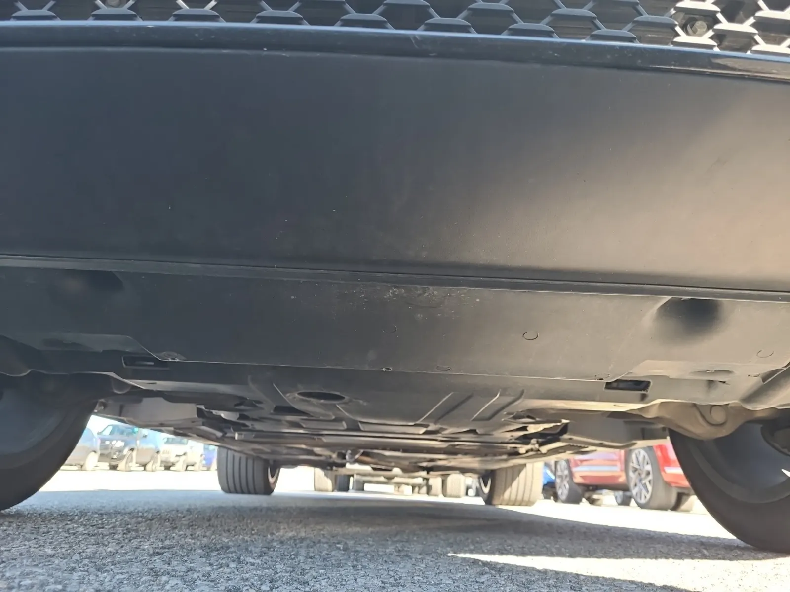 Undercarriage - Front Photo