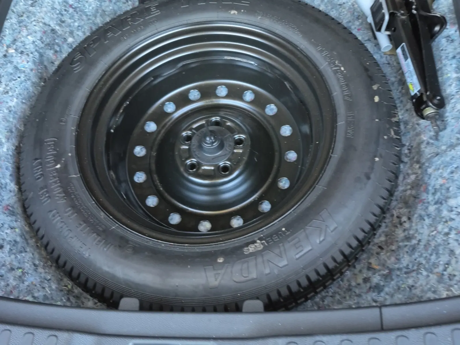 Spare Tire & Wheel Photo