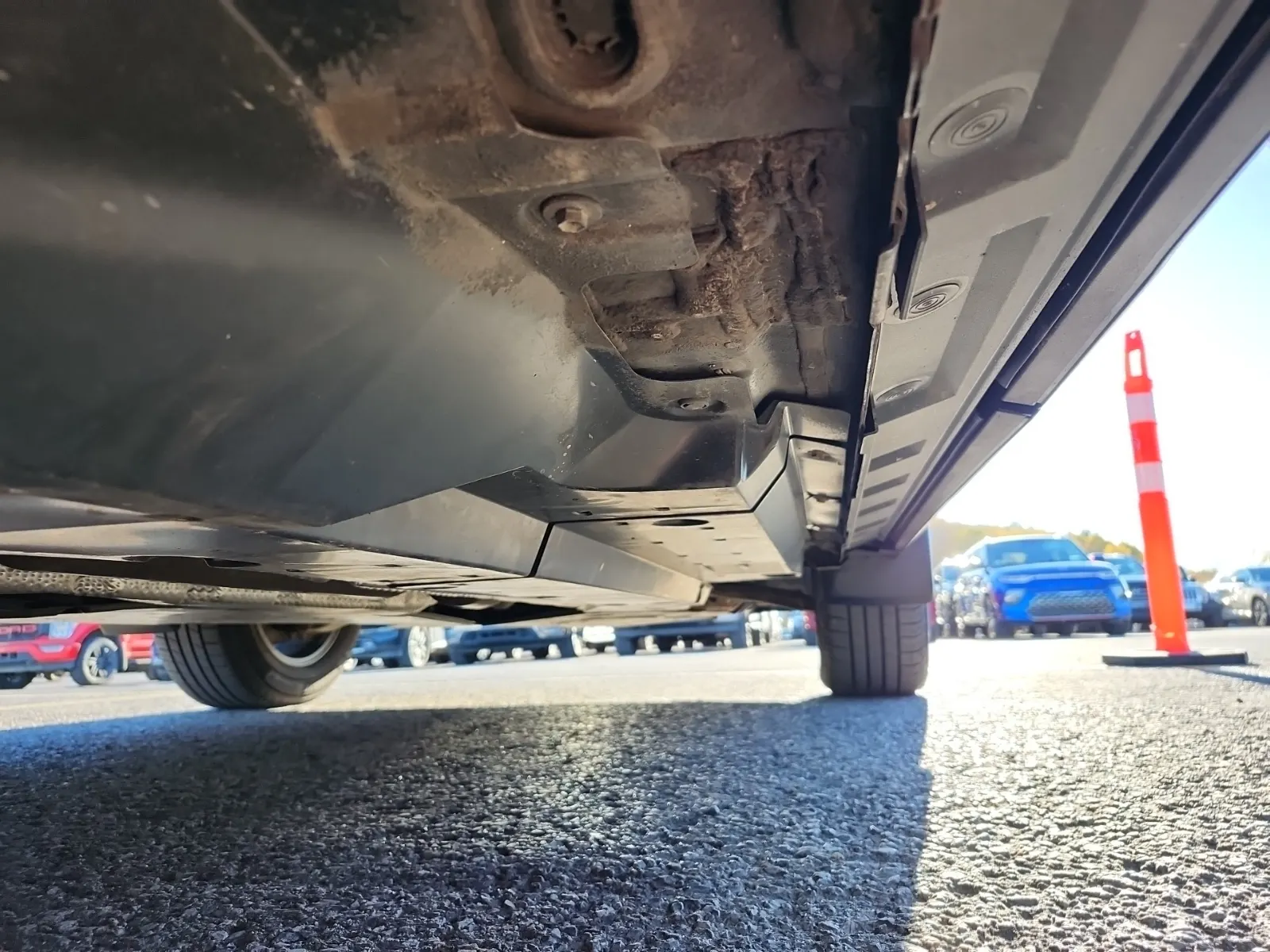Undercarriage - Passenger Photo