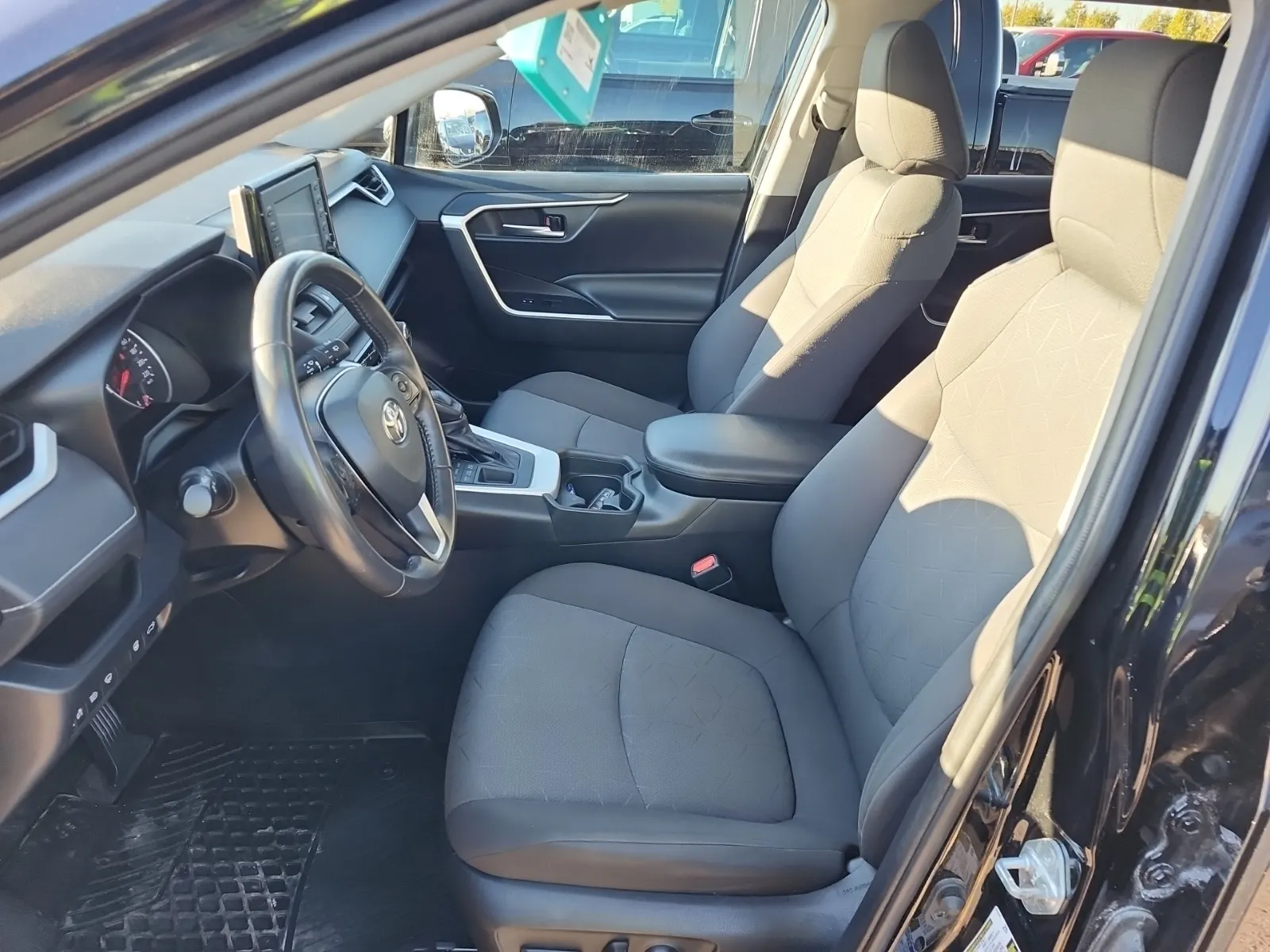 Front Interior Photo