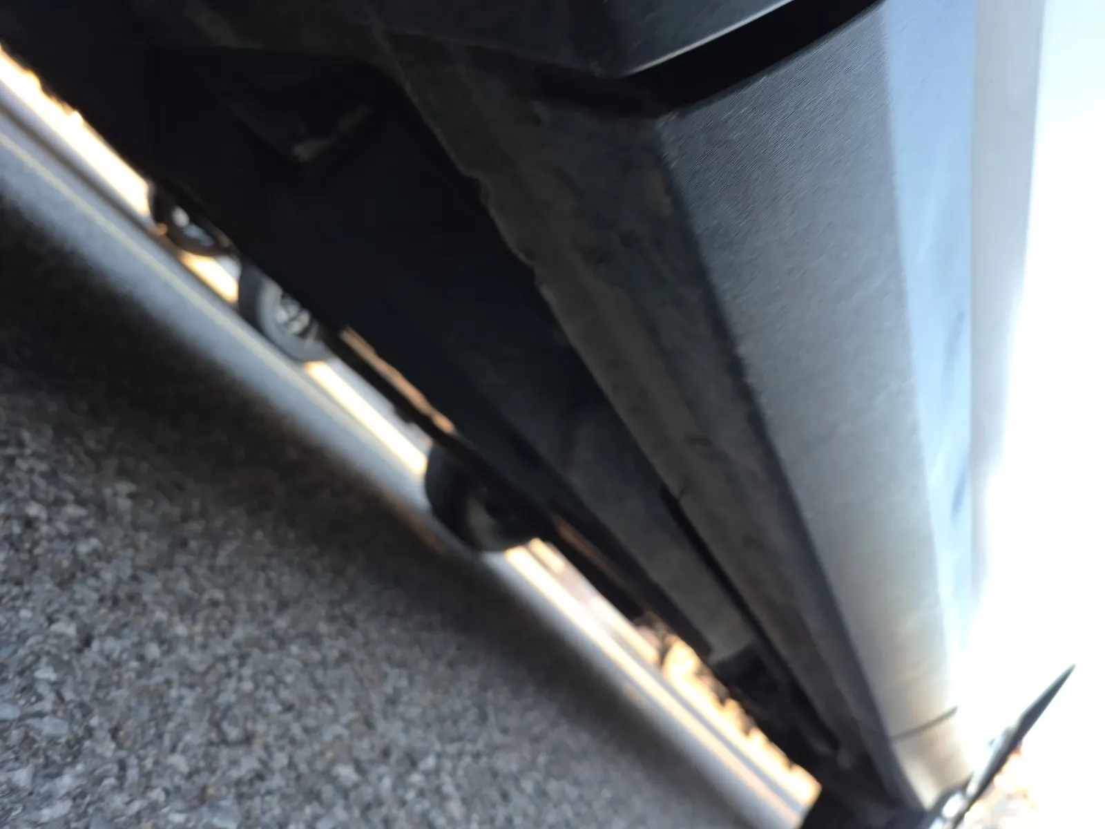 Undercarriage - Driver Photo