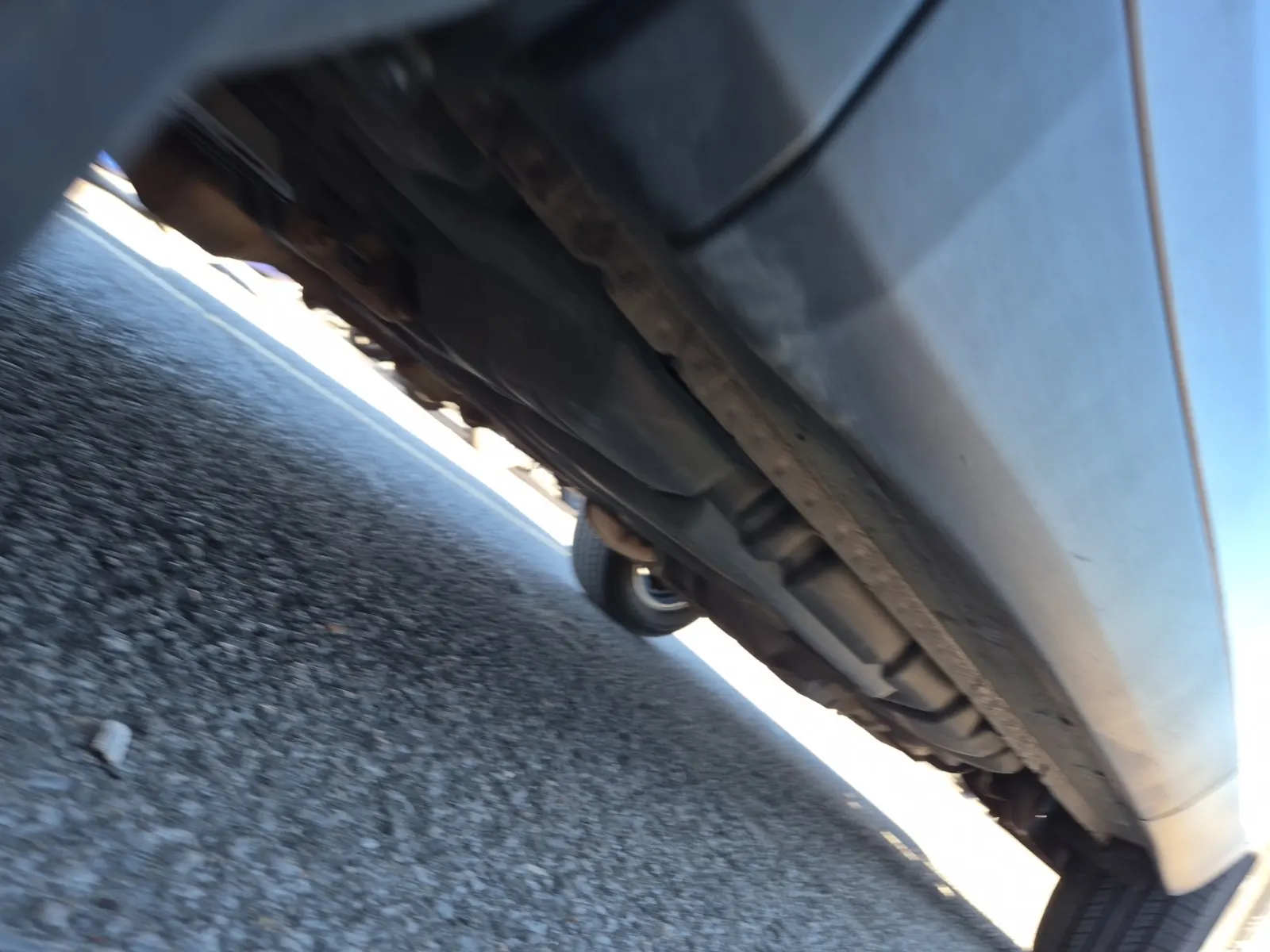 Undercarriage - Driver Photo