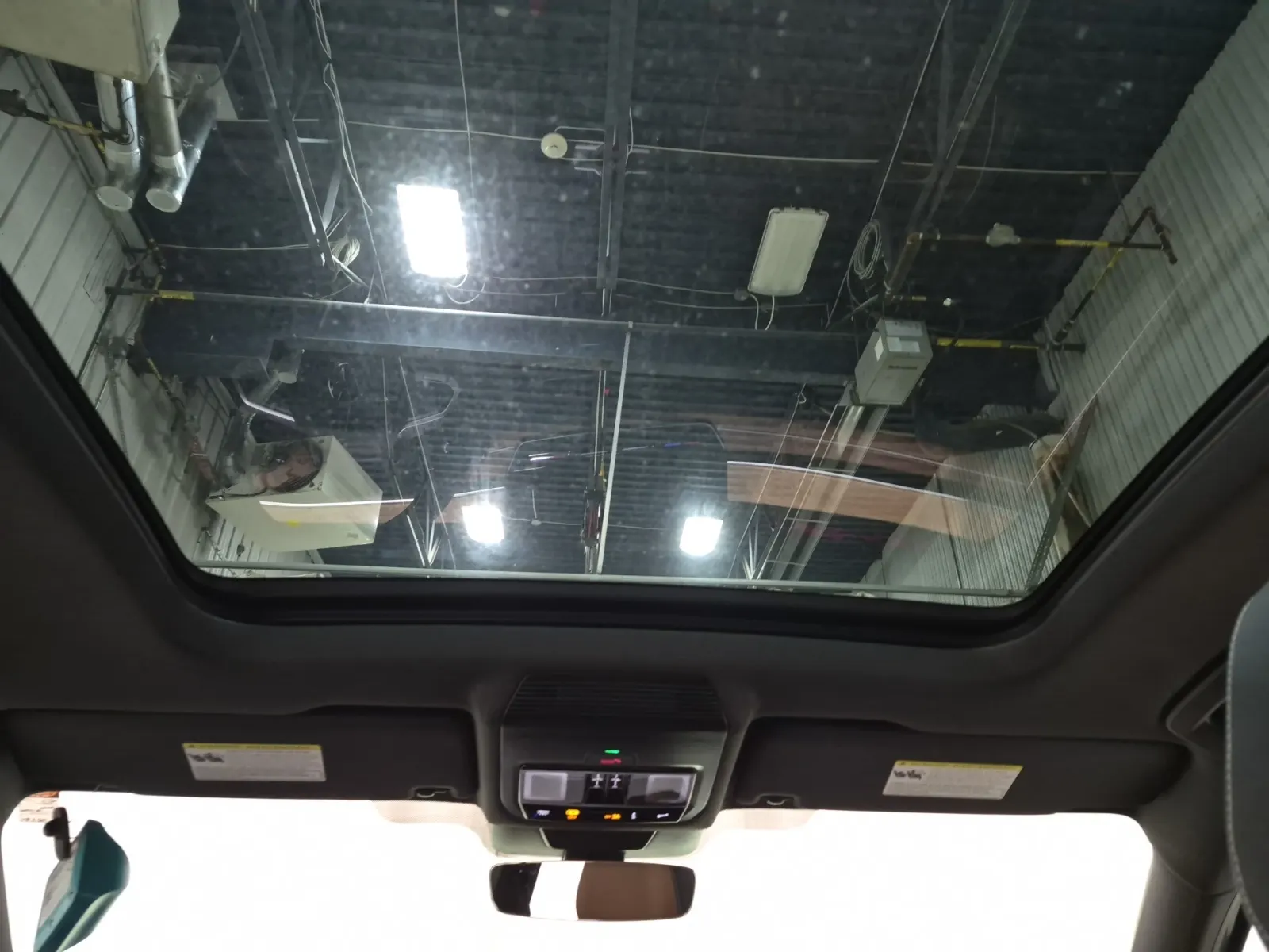 Interior Roof Photo