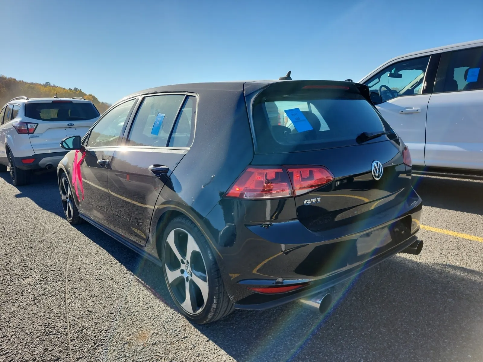 Driver Rear 3/4 Photo
