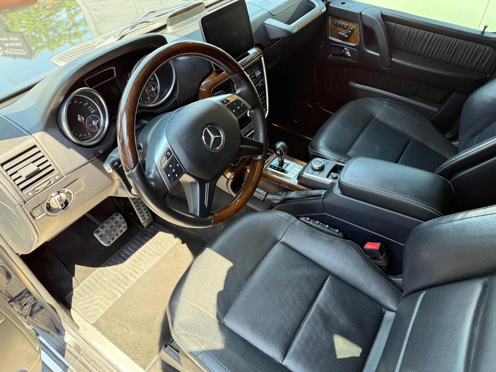 Interior driver side