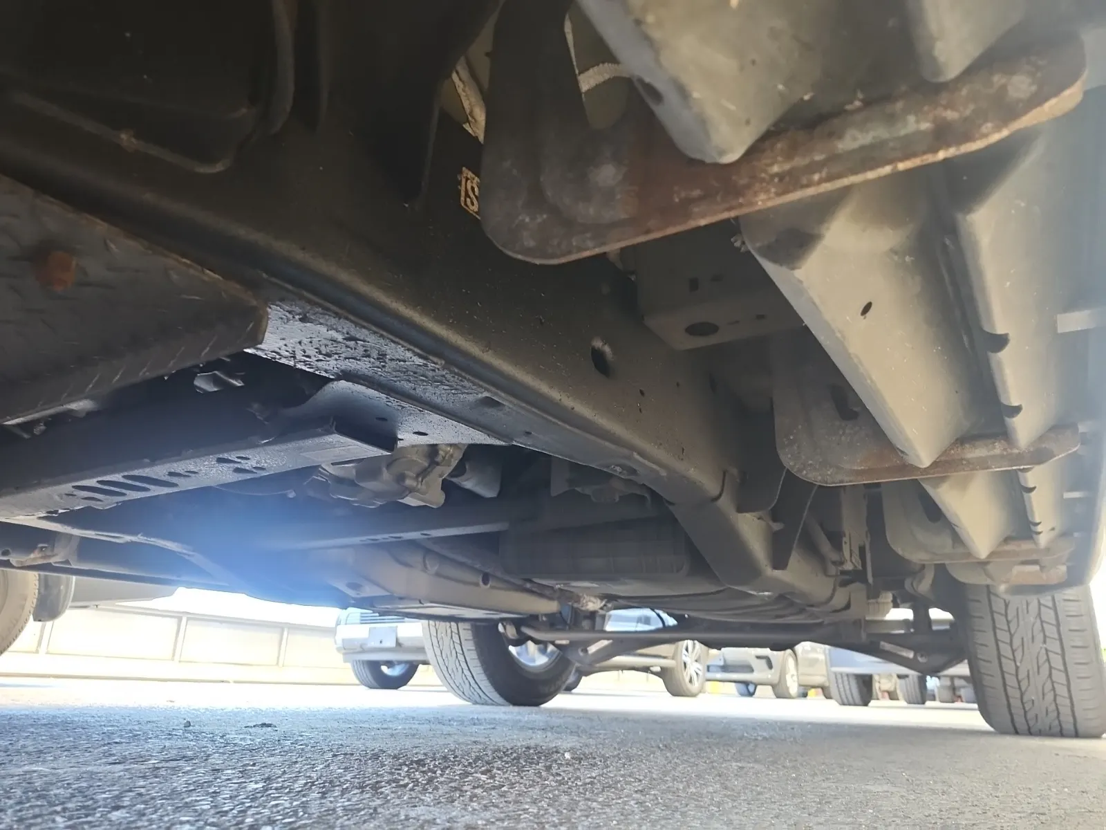 Undercarriage - Driver Photo