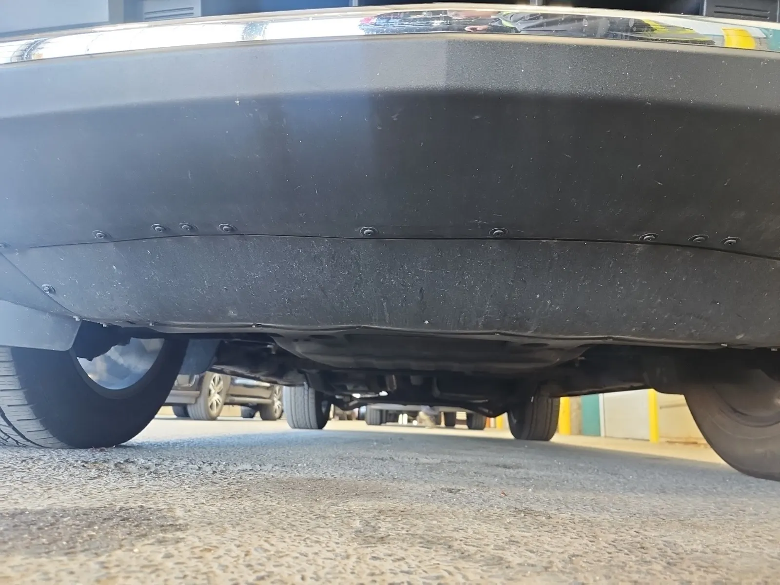 Undercarriage - Front Photo