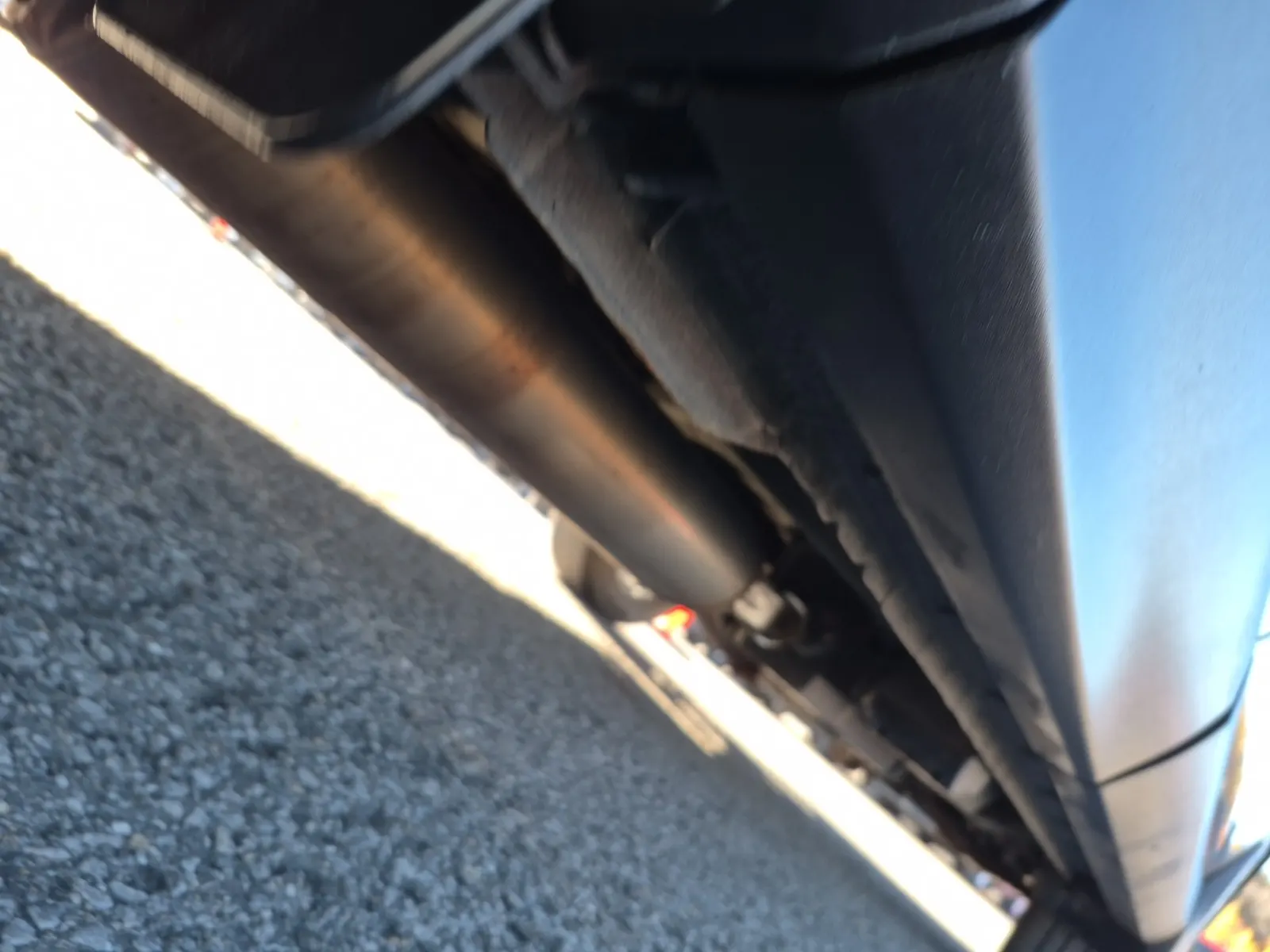 Undercarriage - Passenger Photo