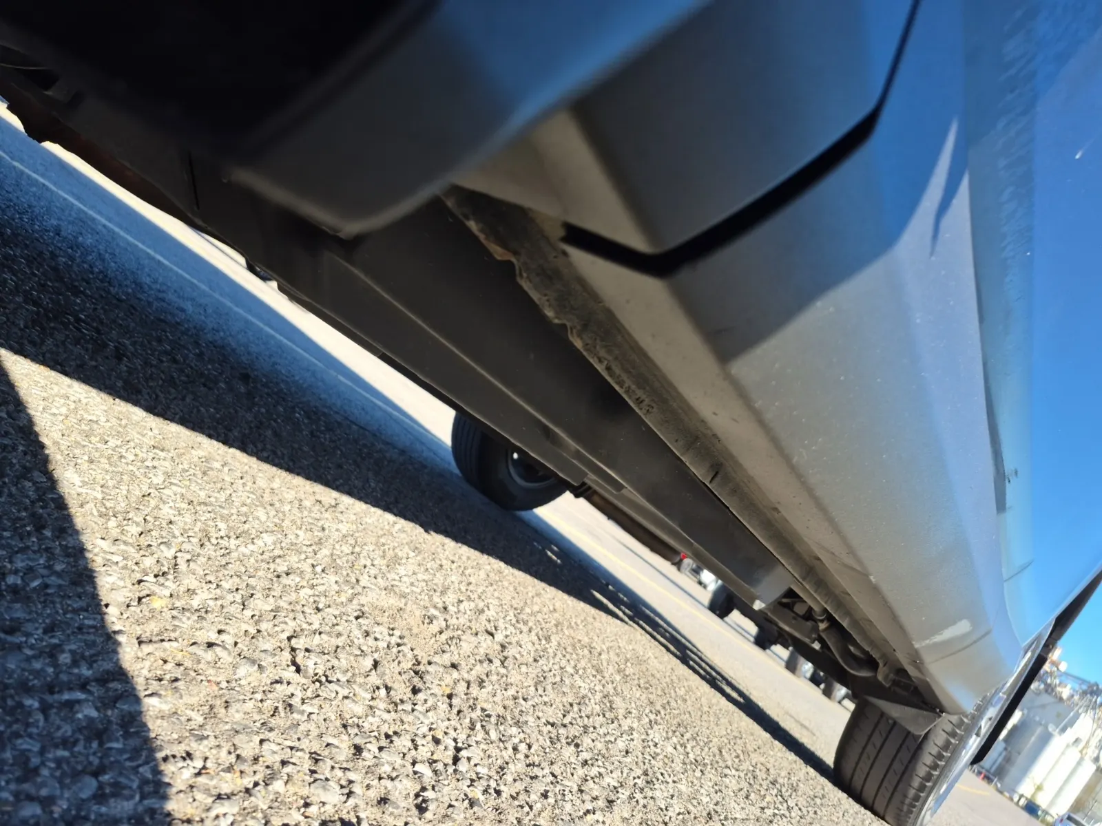 Undercarriage - Driver Photo
