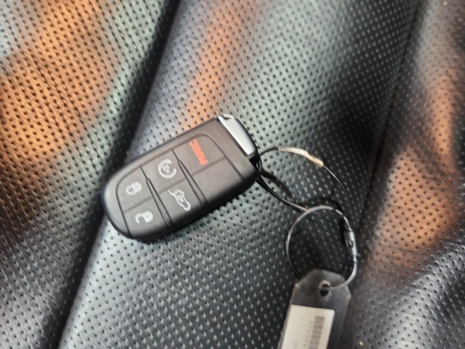 Keys/Fobs/Manual Photo