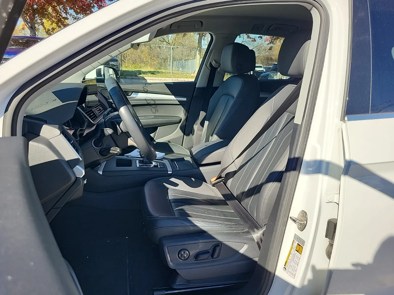 Front Interior Photo