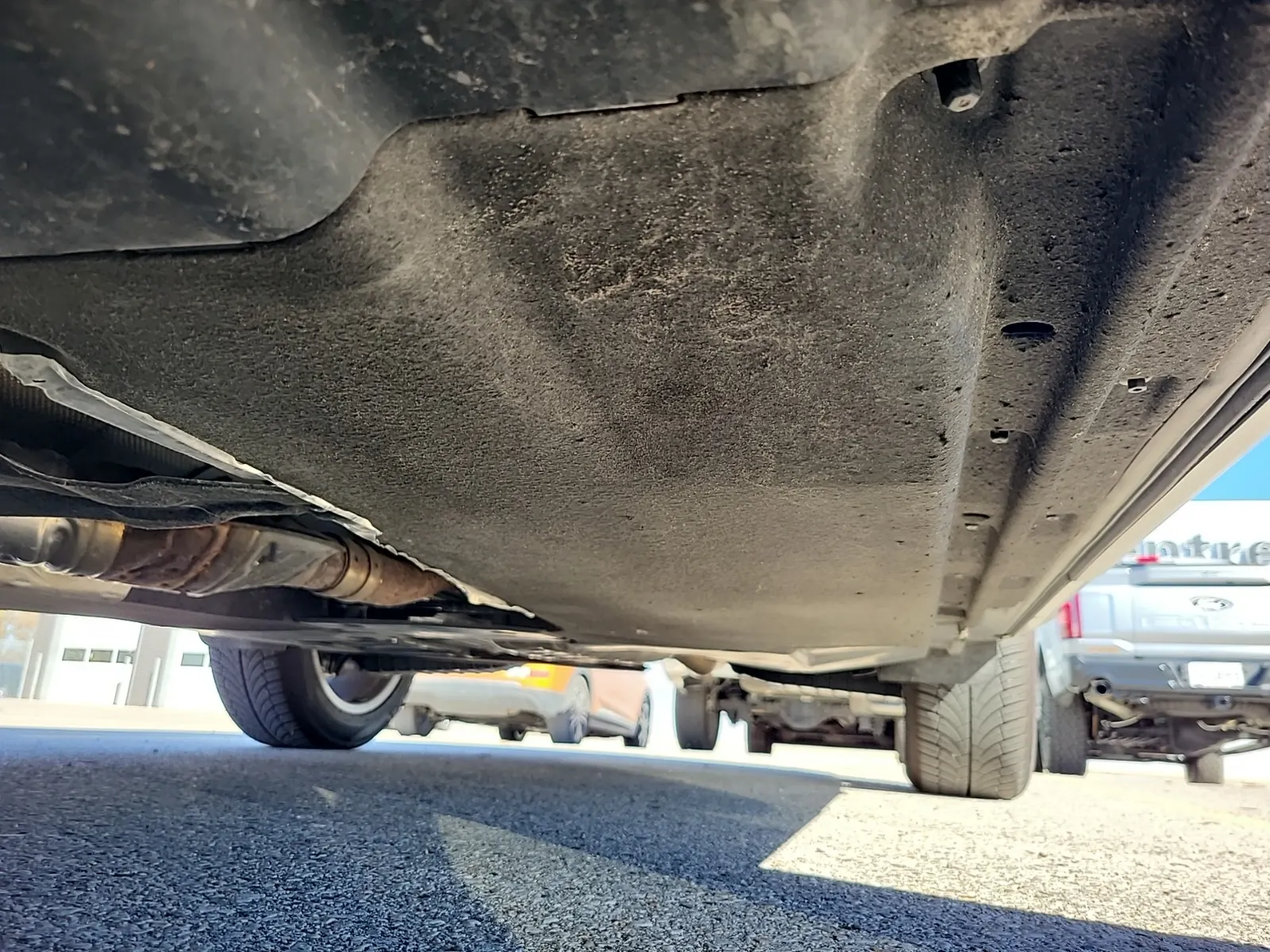 Undercarriage - Driver Photo