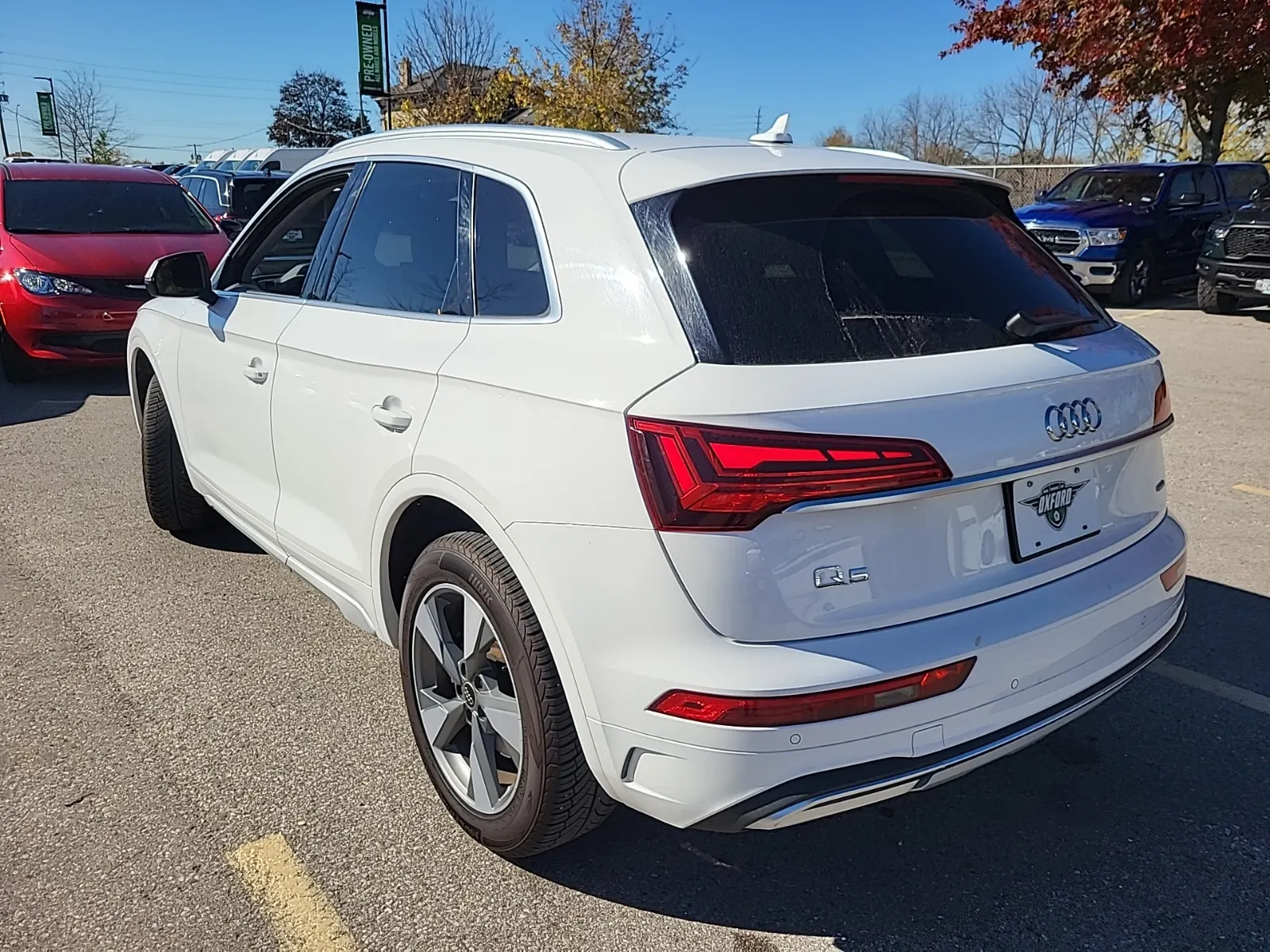 Driver Rear 3/4 Photo